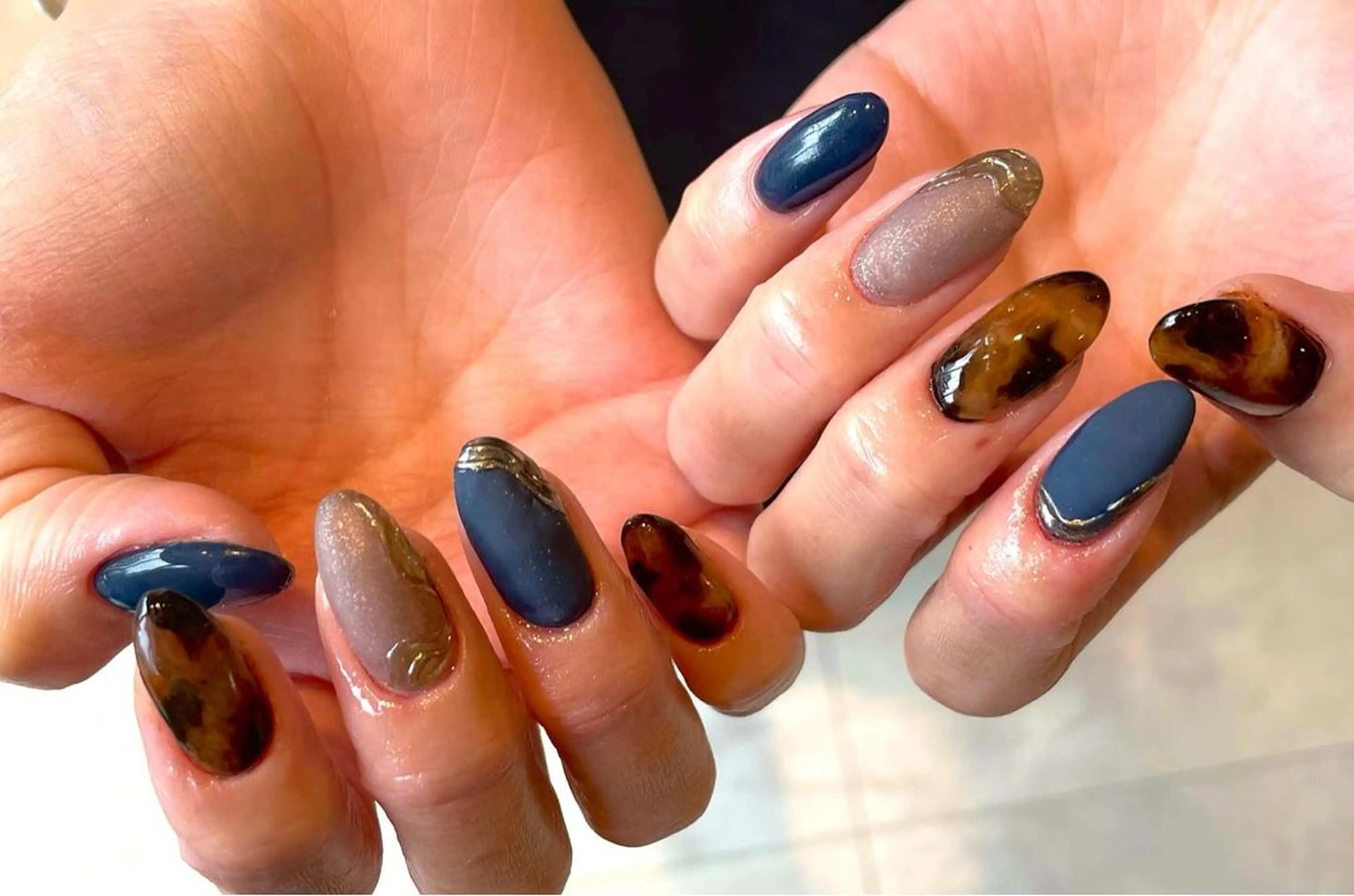 ネイル べっ甲ネイル マットネイル ネイリスト Kaoriのネイルデザイン