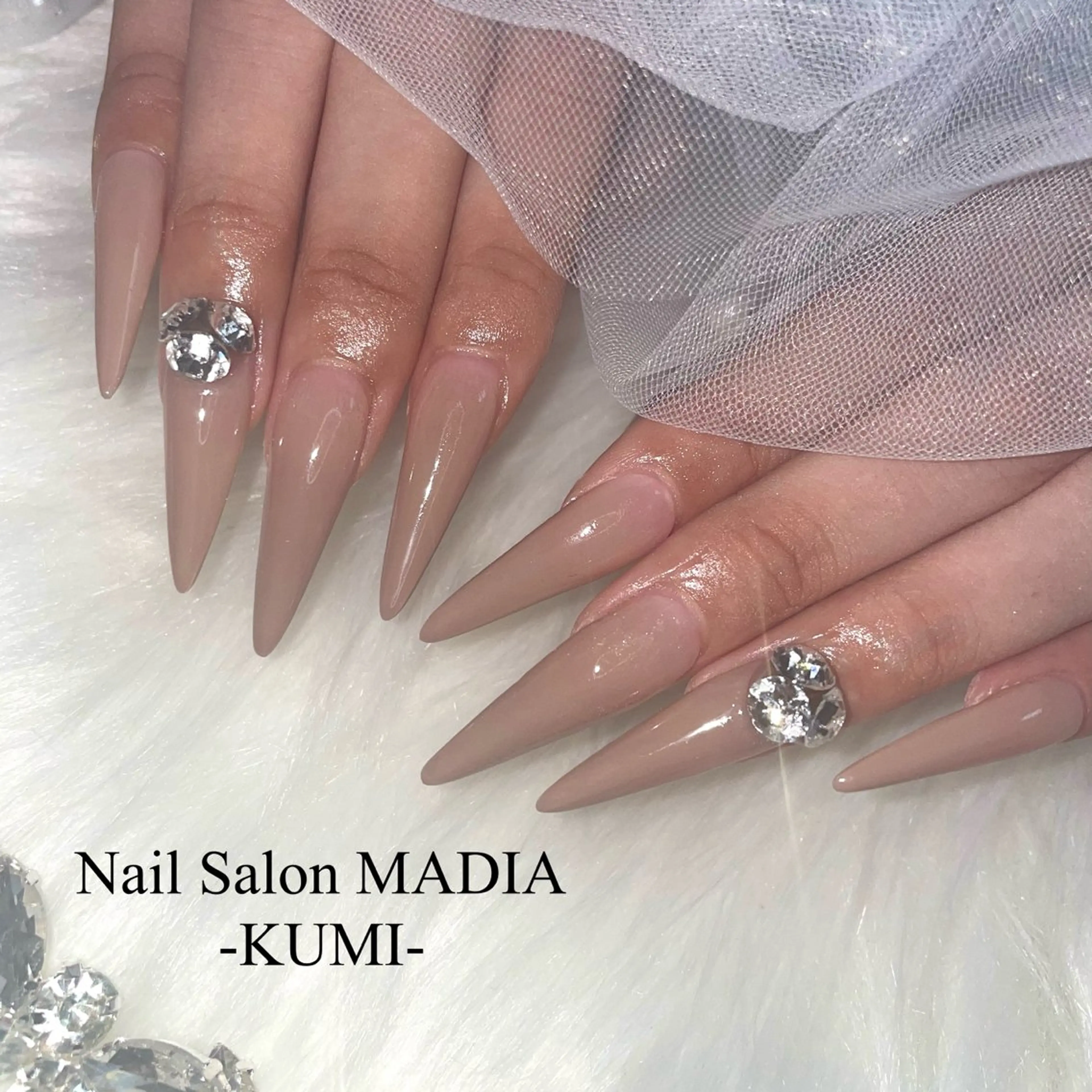 ネイル KUMI💛 MADIAのネイルデザイン