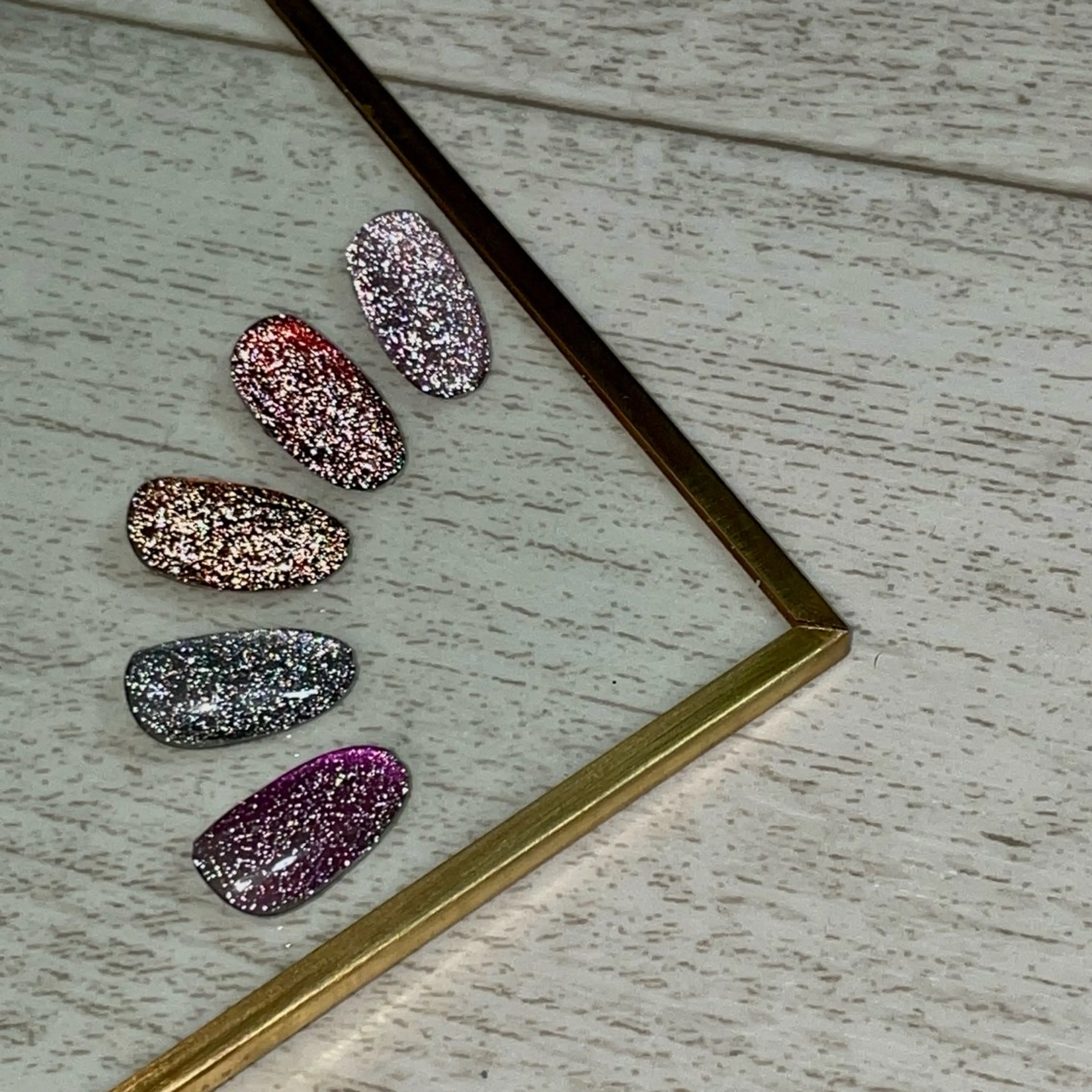 ネイル フラッシュネイル マグネットネイル ハンドネイル Nail Salon Beoのネイルデザイン