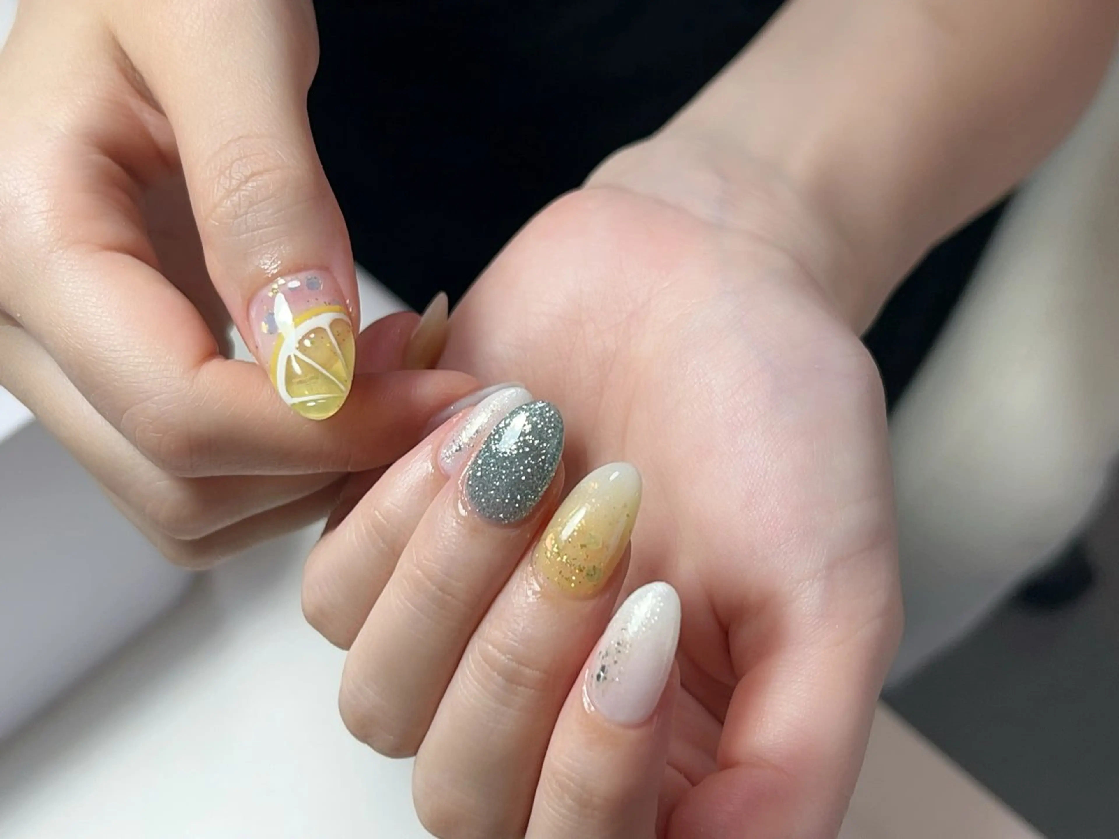 ネイル オーロラネイル チークネイル フレンチネイル ジェルネイル ガラスフレンチ ハンドネイル Nail Jolieのネイルデザイン