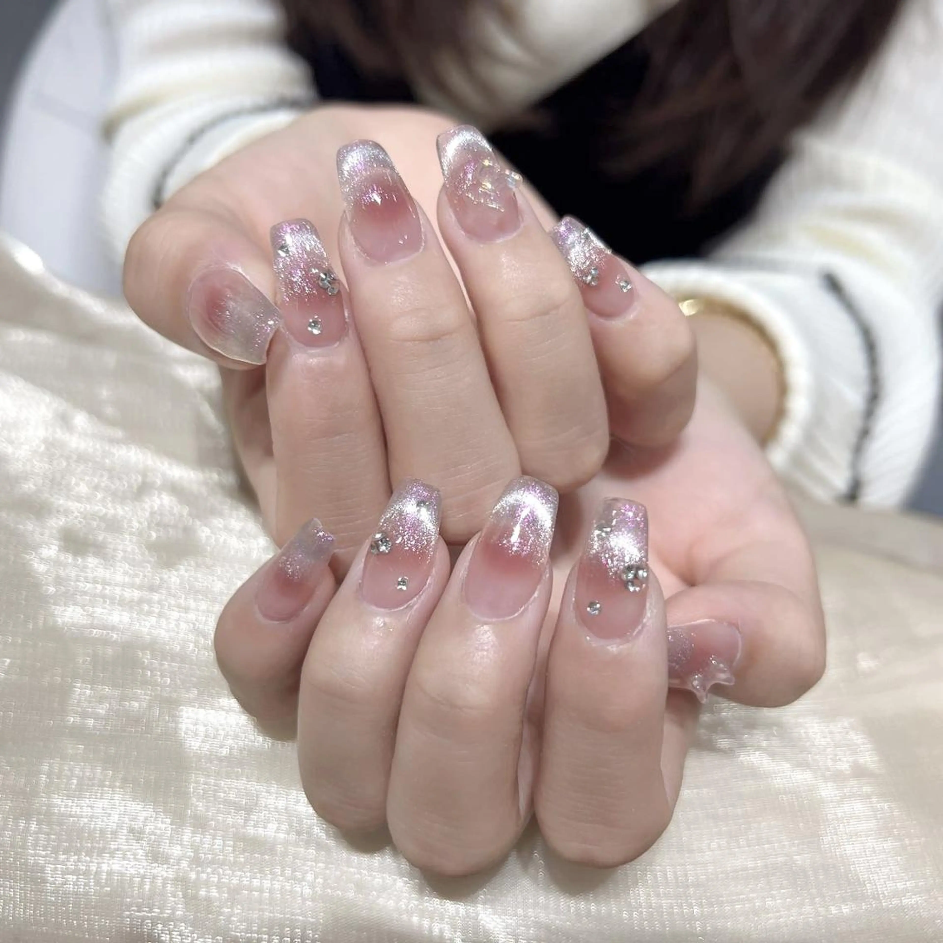 ネイル 長さ出し ネイルチップ Queens ひなのネイルデザイン