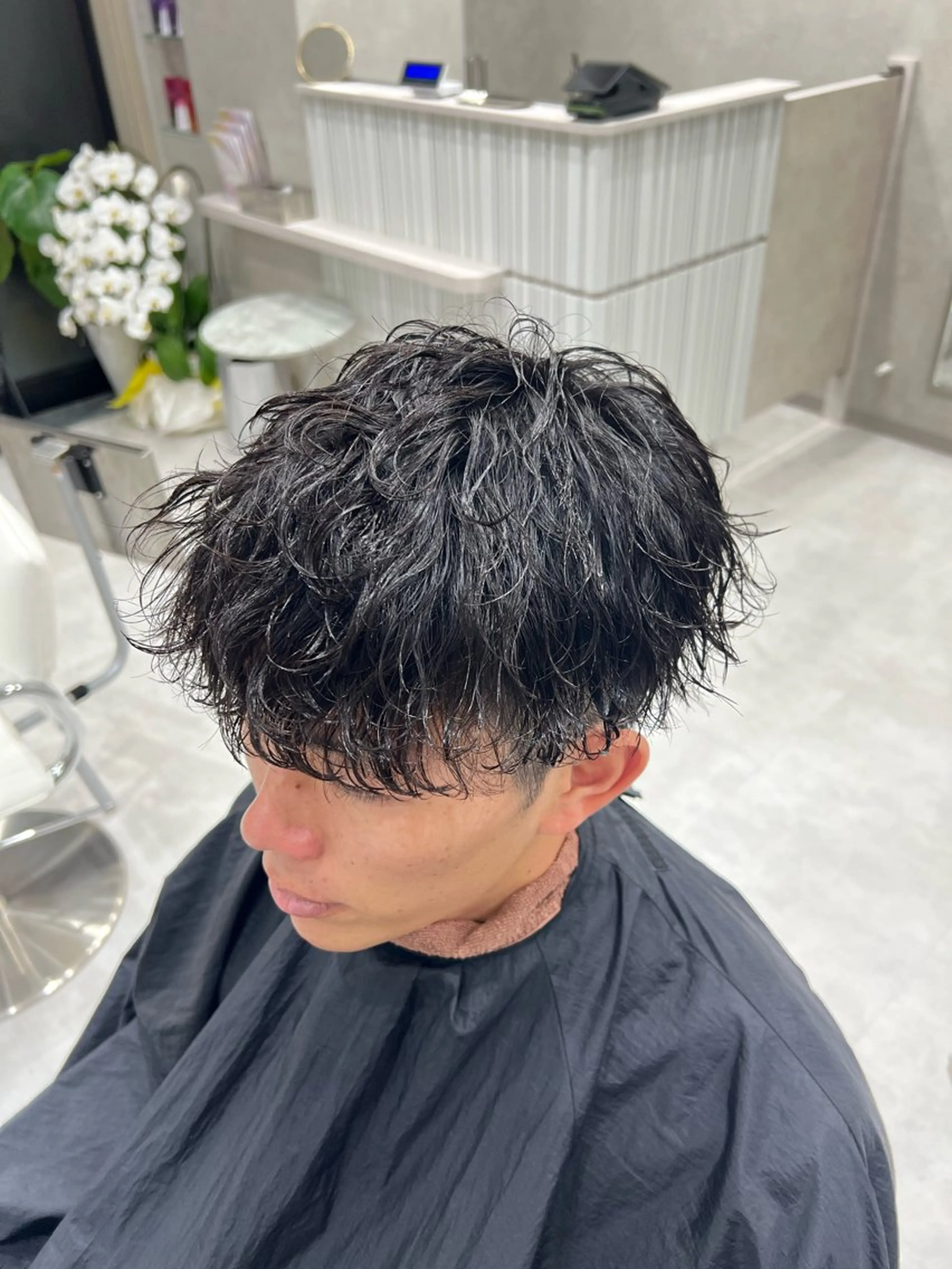 パーマ メンズ メンズパーマ 波巻きパーマ スパイラルパーマ カット パーマ SENA 再現性 パーマと縮毛矯正のヘアスタイル