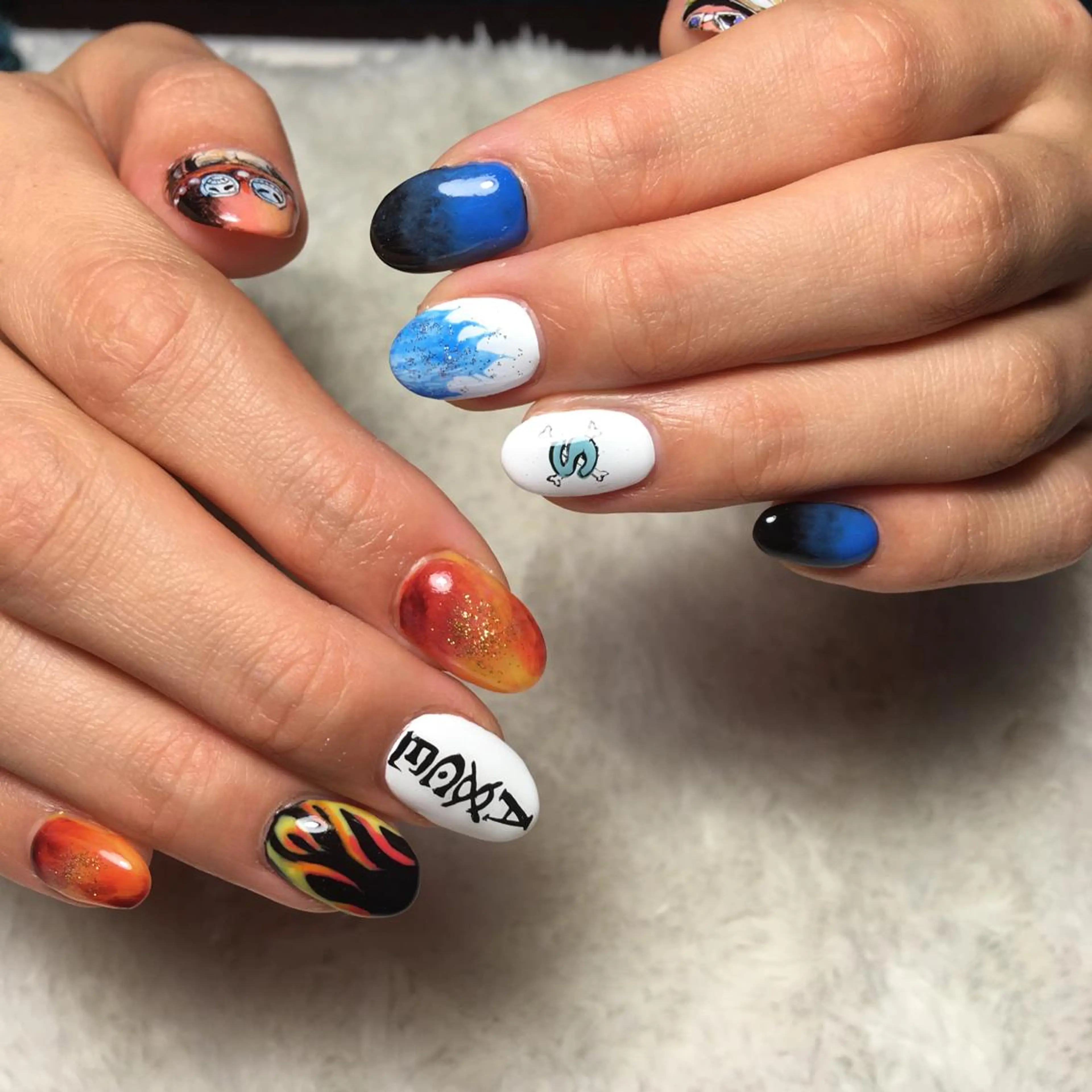 ネイル 中村 翠のネイルデザイン