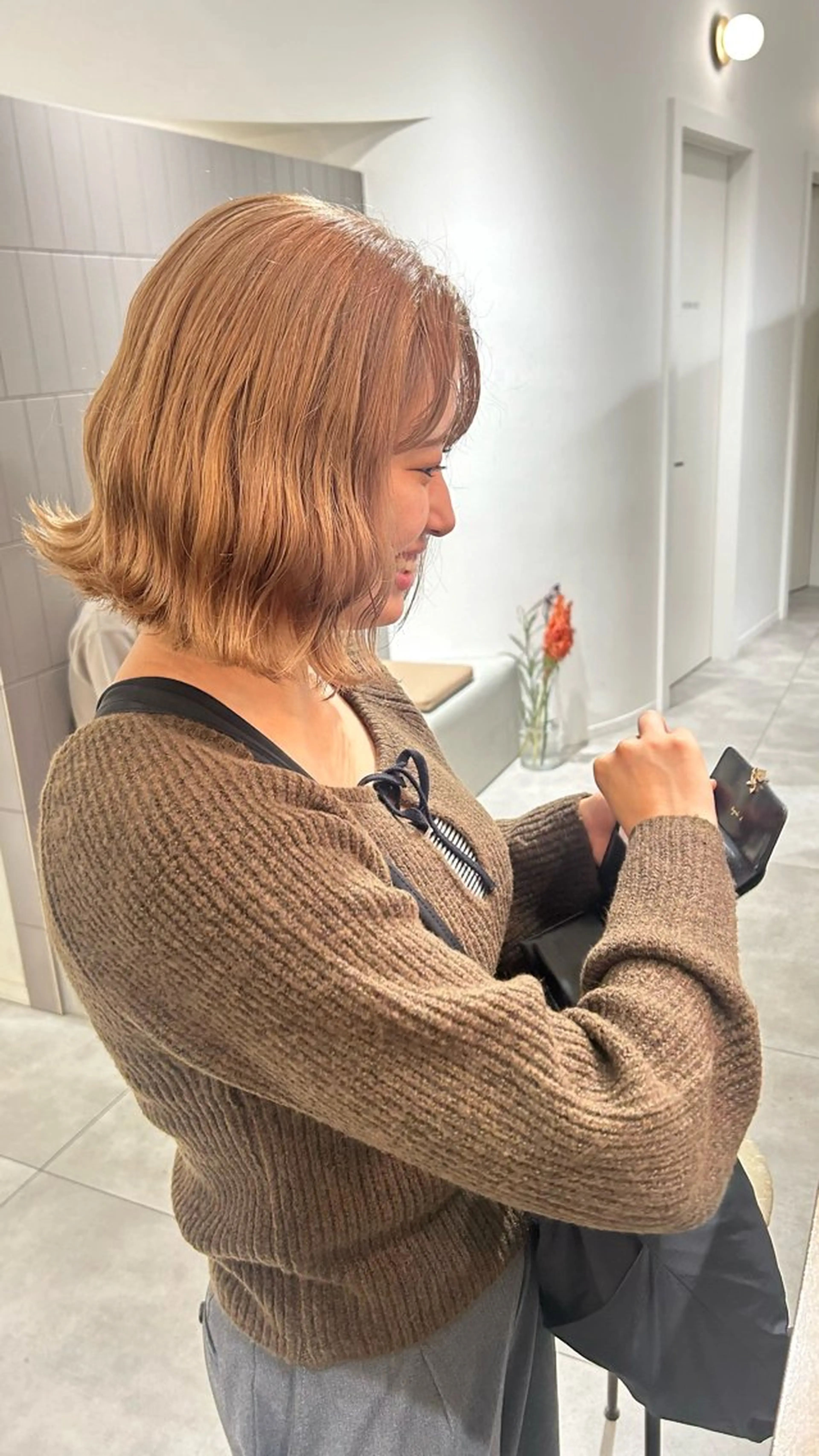 ミディアム カラー ベージュカラー ブリーチ ヘアカラー オリーブベージュ/ ブリーチなし透明感のヘアスタイル