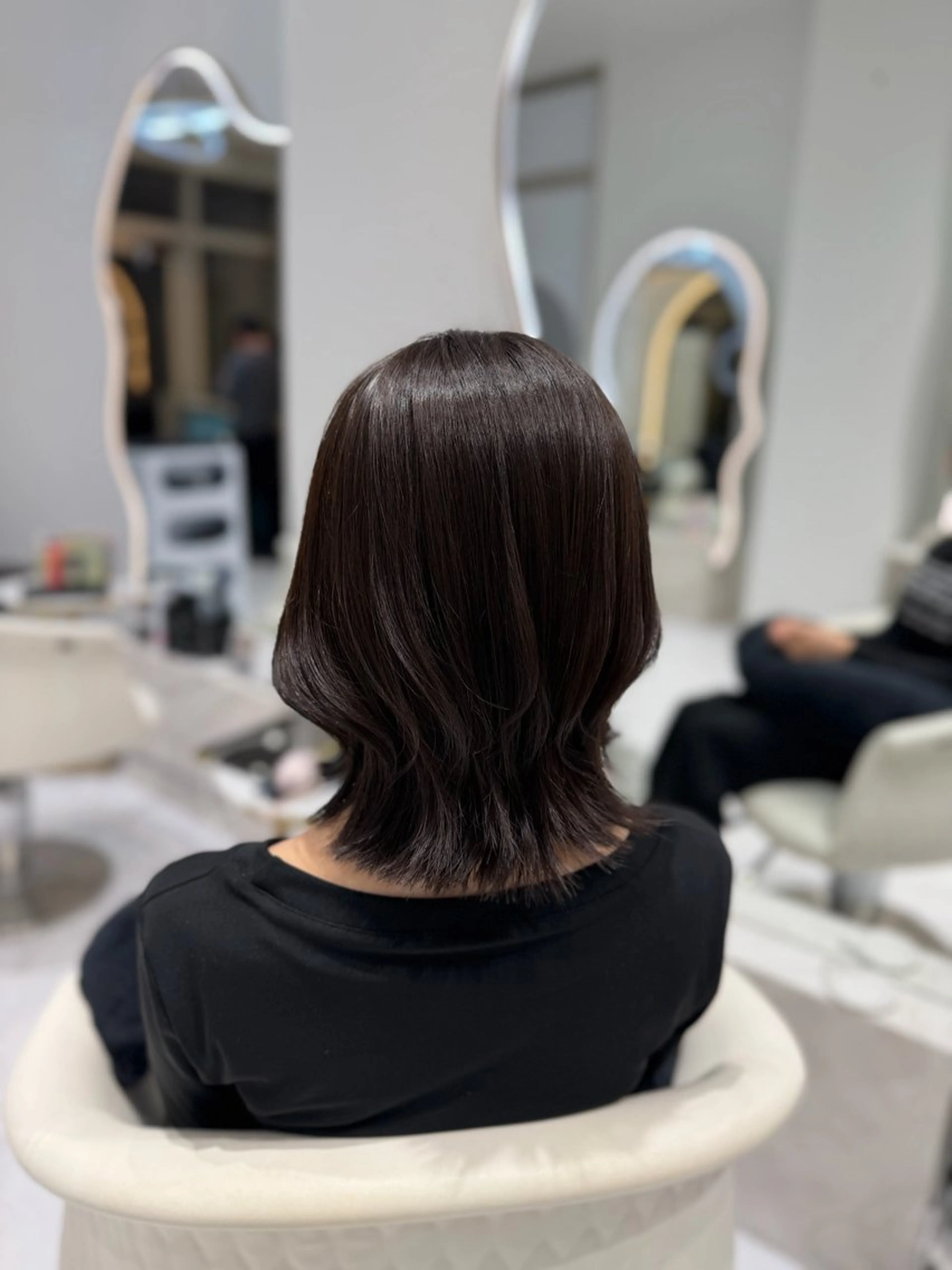 ロング カラー ブラウンカラー ダークブラウン ヘアカラー トリートメント 𝑹𝒊𝒉𝒐🎀 名駅/大人韓国ヘアのヘアスタイル