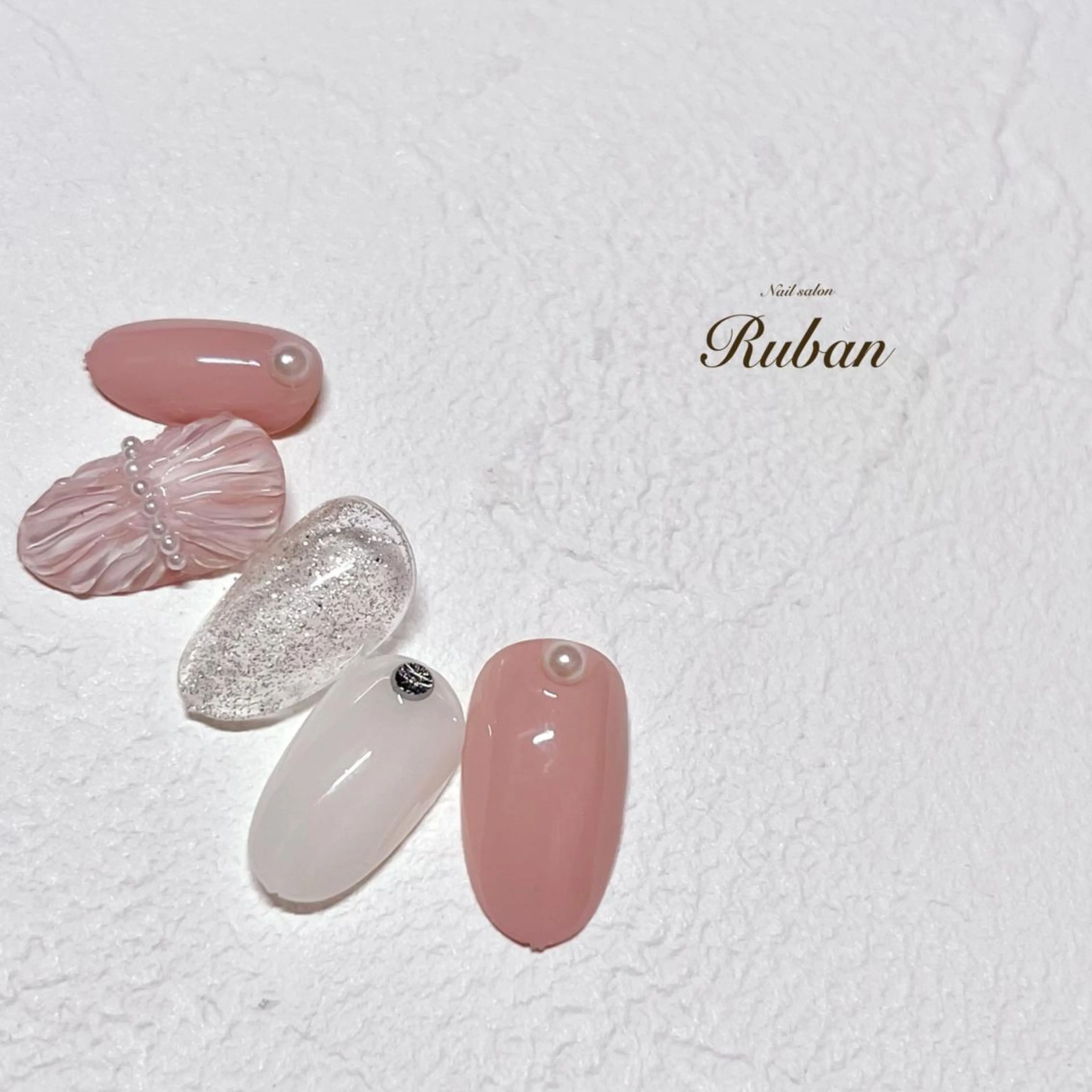 ネイル 成人式 入学式 シンプルネイル ブライダルネイル Nail salon Rubanのネイルデザイン