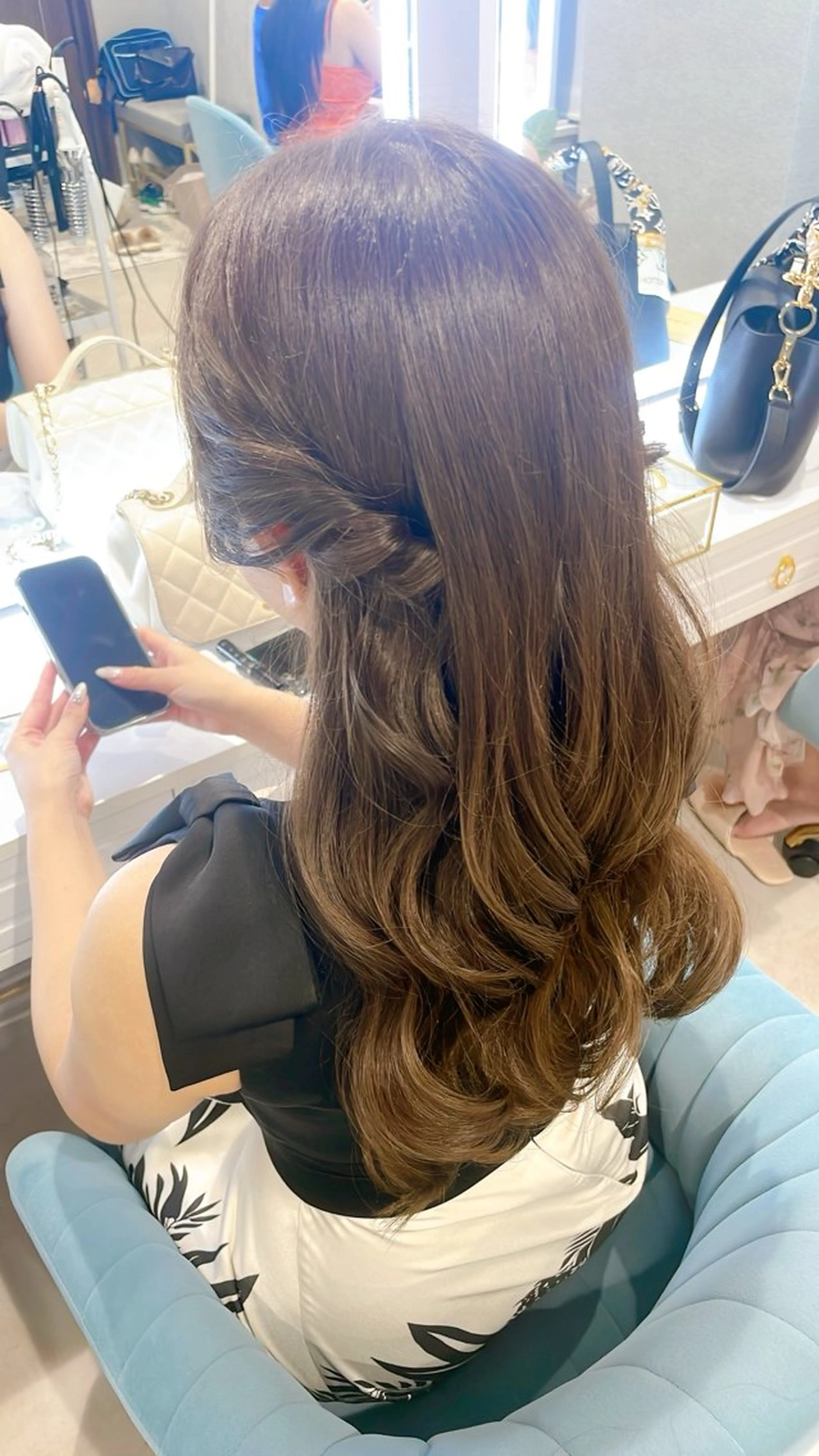 ロング ヘアアレンジ ヨシンモリ 大嶋 日向子のヘアスタイル