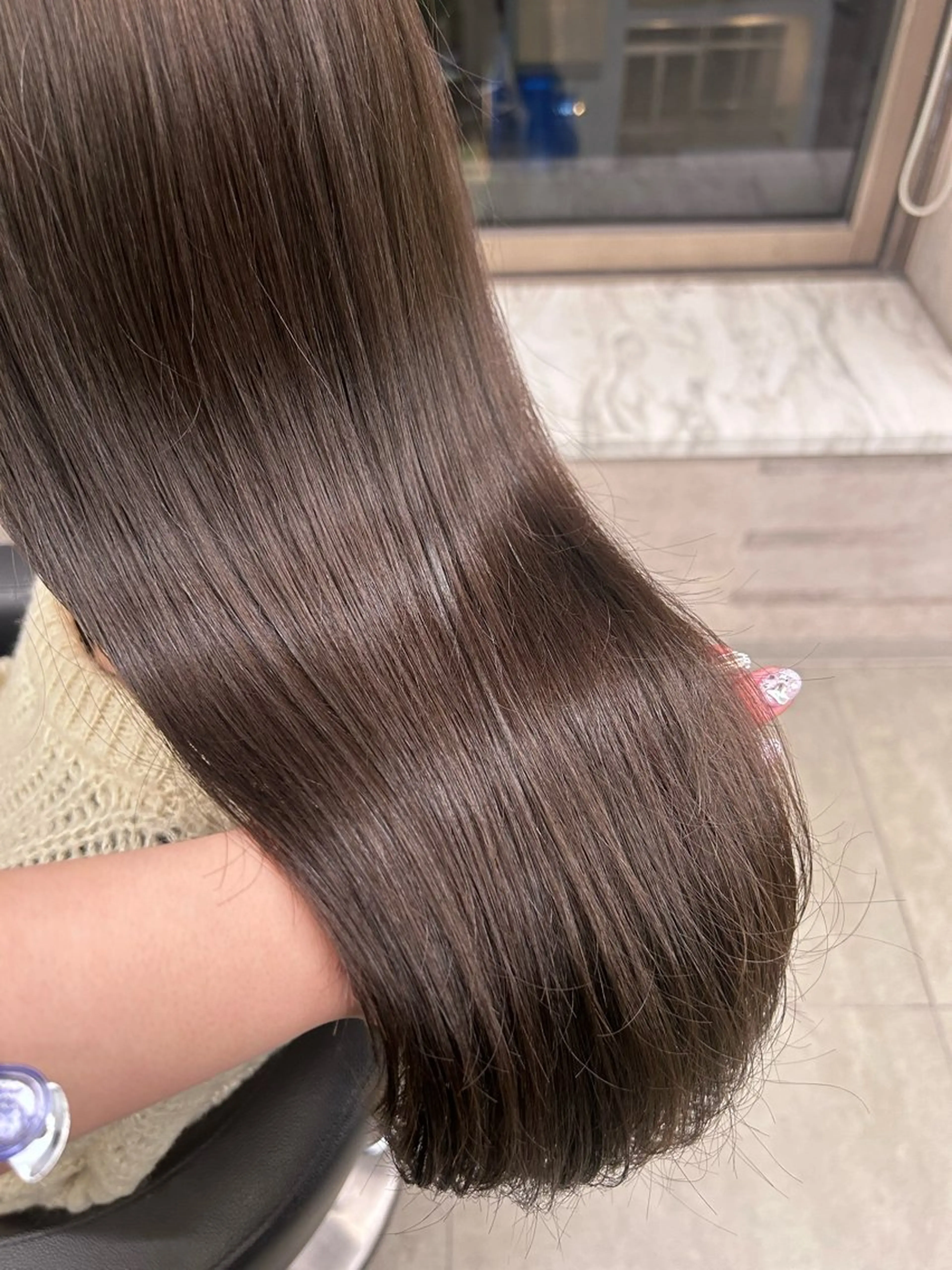 ロング カラー パーマ ヘアアレンジ メンズ キッズ ヘアカラー トリートメント ヘアセット ブリーチなしカラー/ ブラウン/レイヤーのヘアスタイル