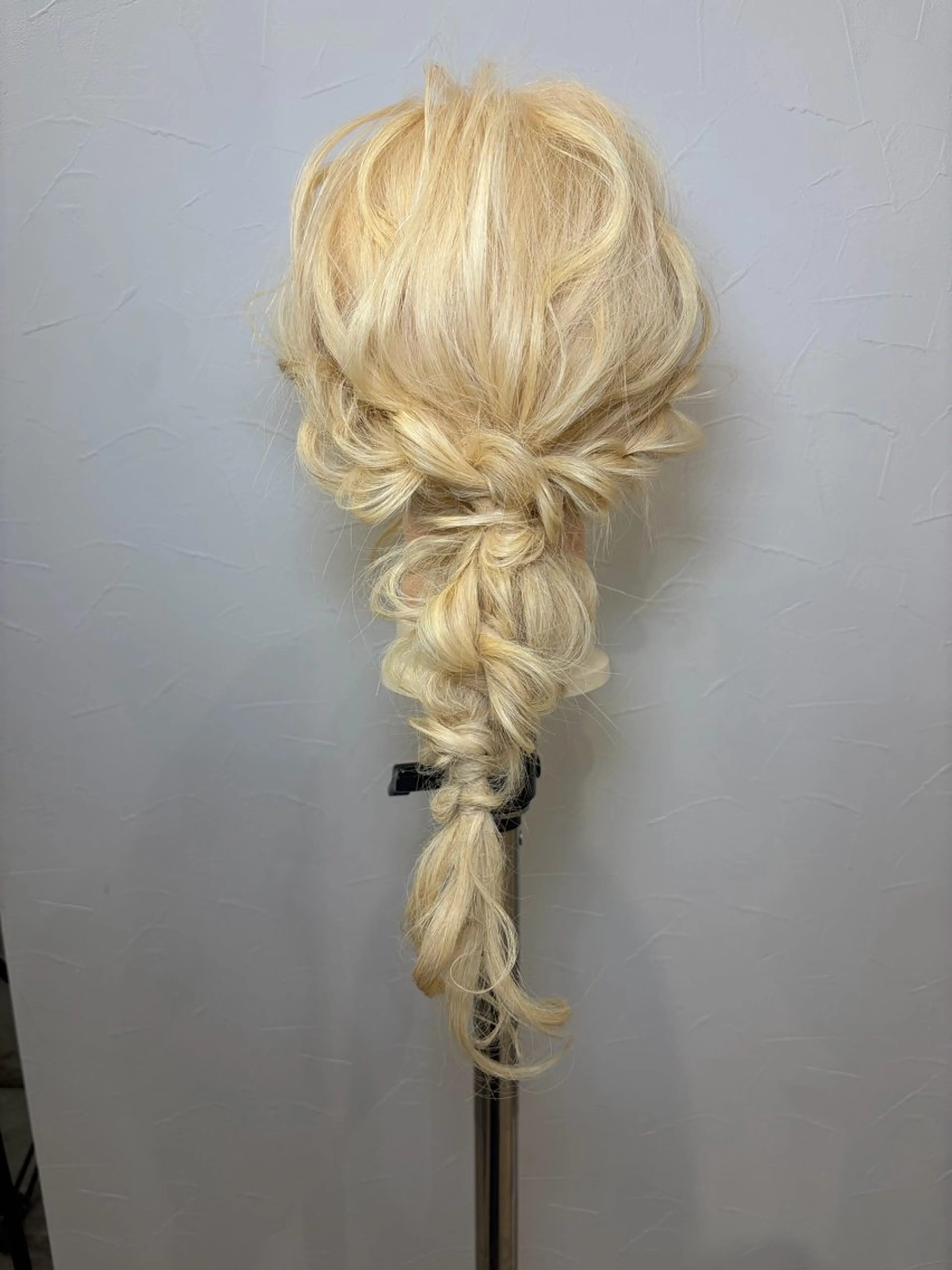 ヘアアレンジ 三つ編み ヘアセット [lani ] konatsuのヘアスタイル