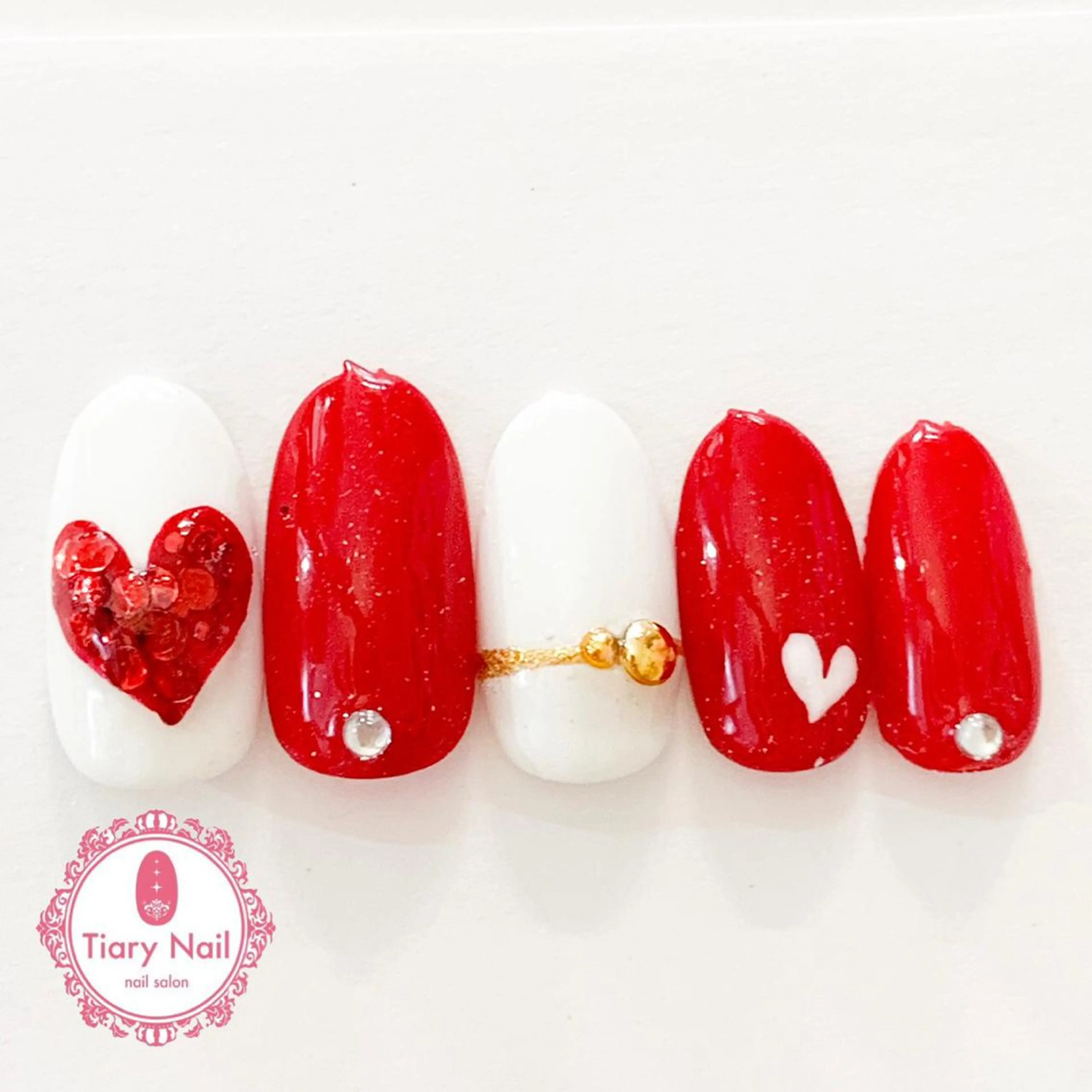 ネイル tiarynail K K🐼のネイルデザイン