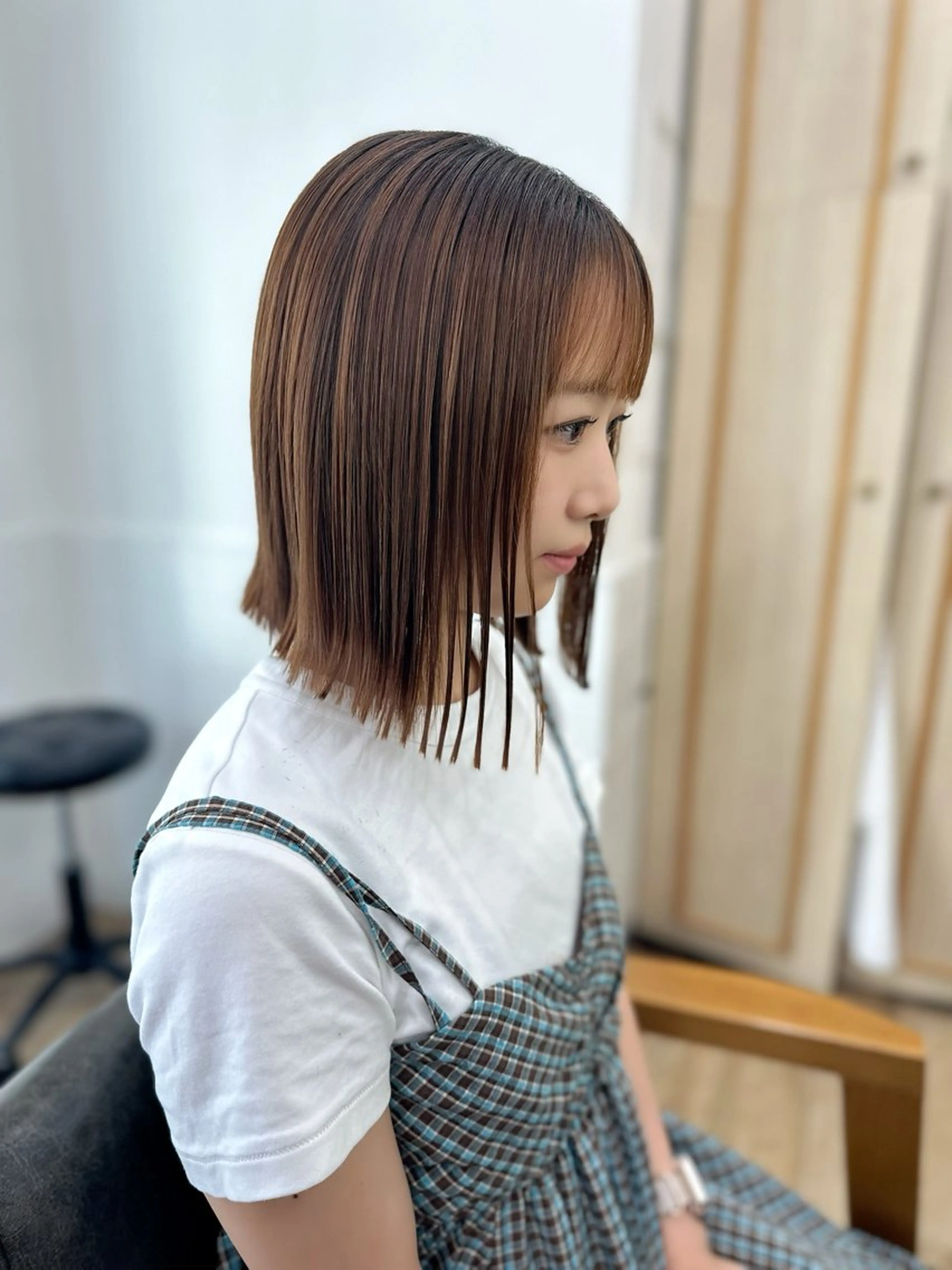 ミディアム カラー パーマ ヘアアレンジ メンズ キッズ カット 縮毛矯正 レイヤーカット 🌿透け感カラーのヘアスタイル
