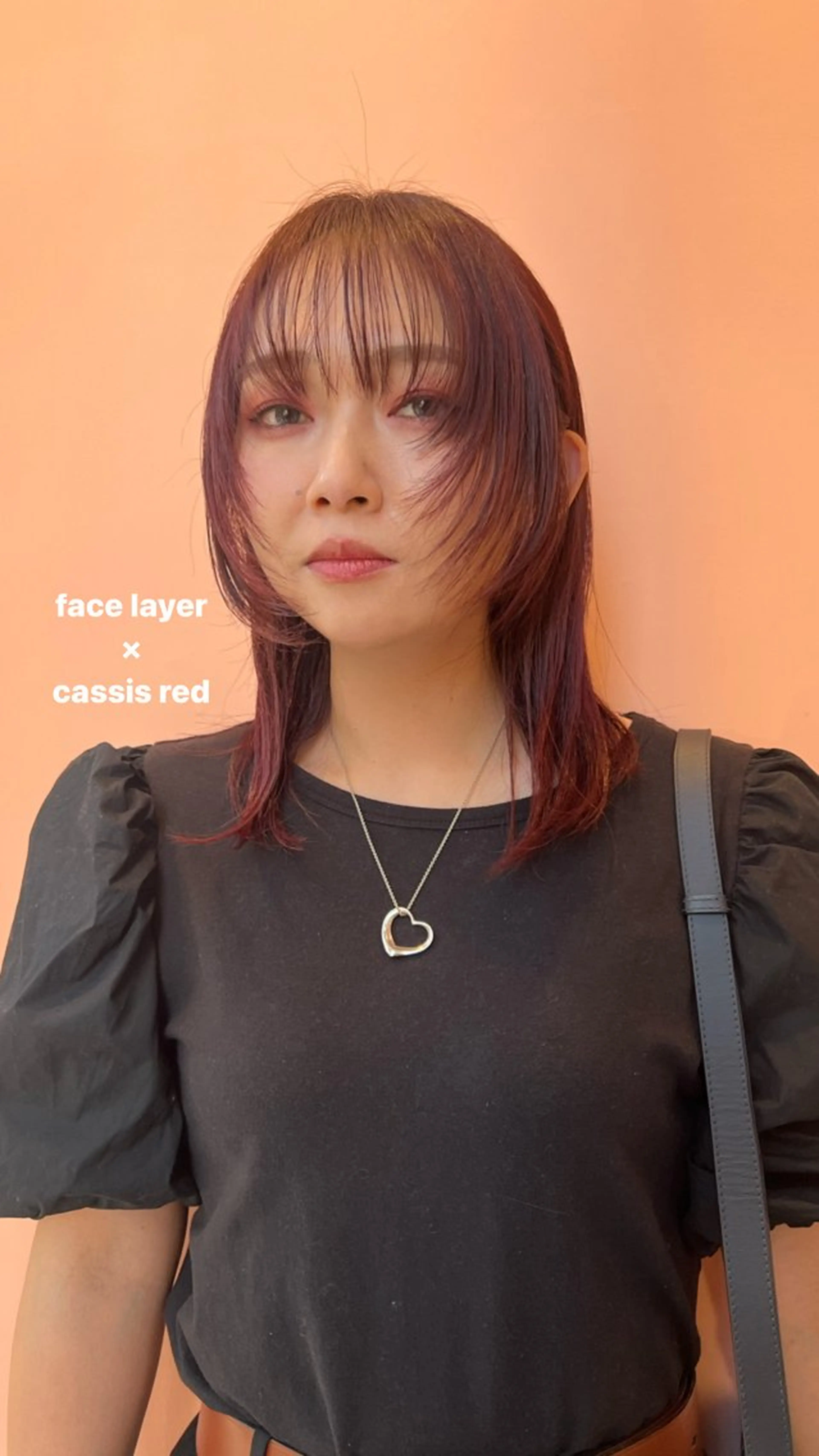 ミディアム 目黒 彩花のヘアスタイル
