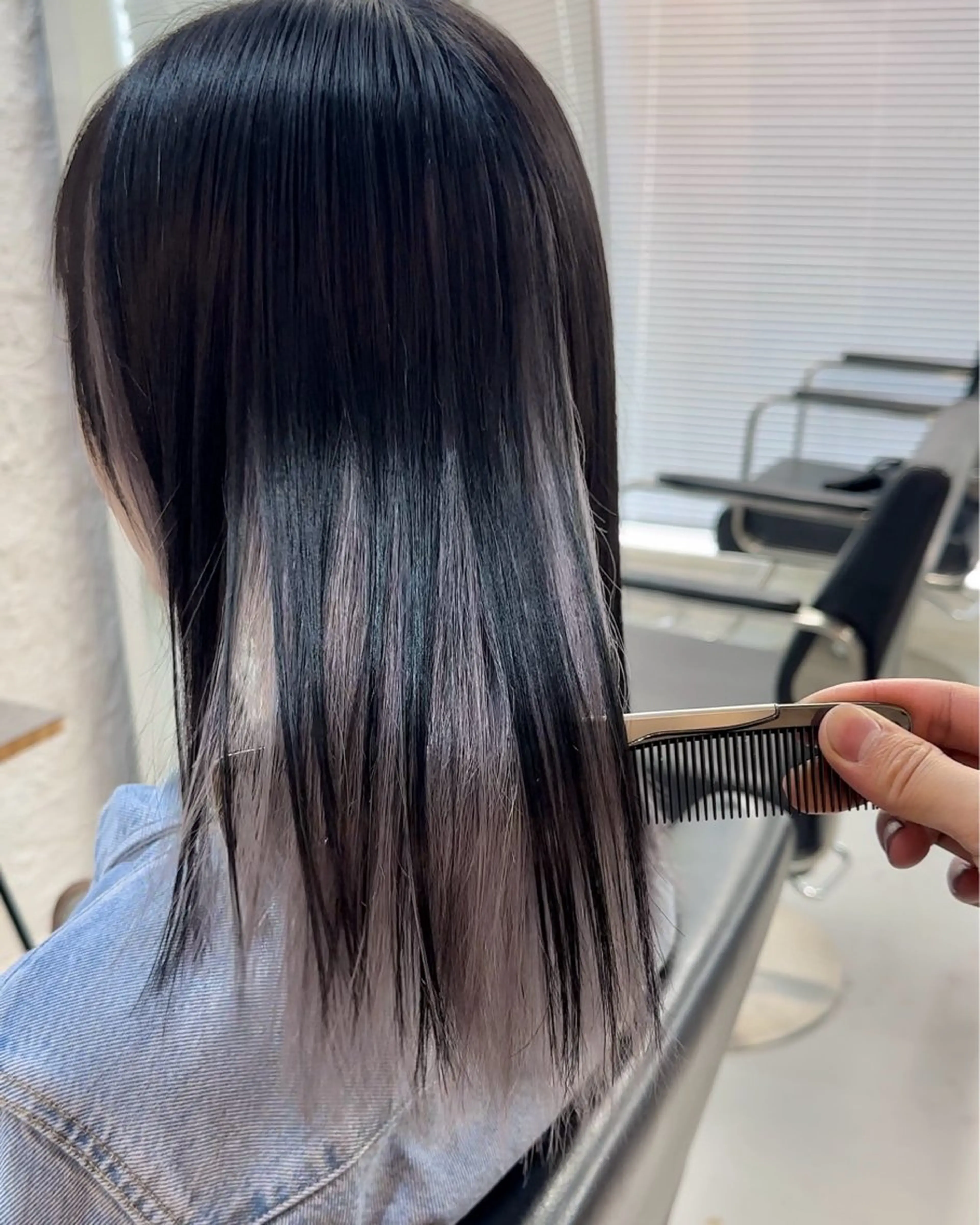 ミディアム カラー ブリーチ ケアブリーチ デザインカラー ダブルカラー インナーカラー ヘアカラー トリートメント インナーカラー/レイ ヤーカット♡/マキシのヘアスタイル
