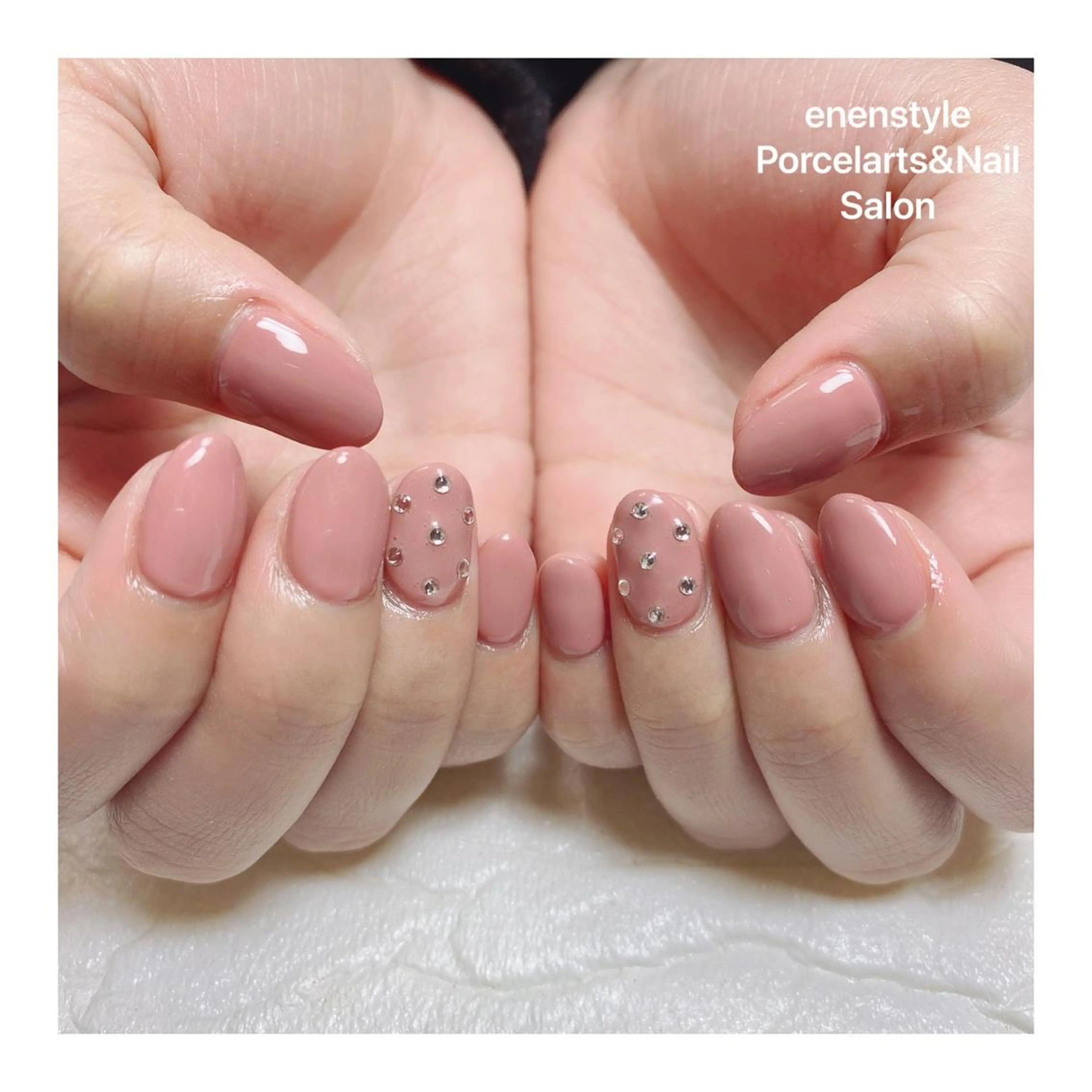 ミディアム ネイル 👑enen style👑のネイルデザイン