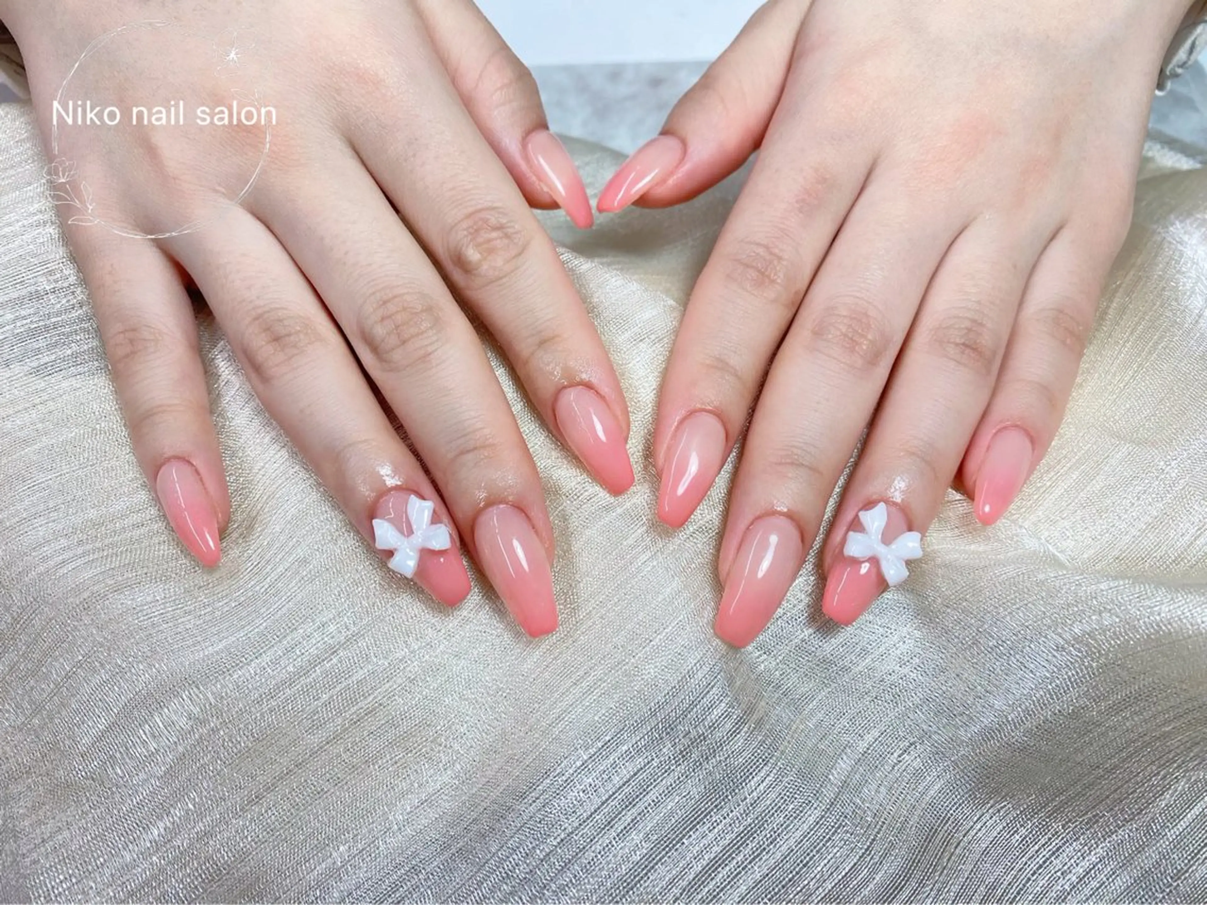 ネイル 長さ出し フットネイル フレンチネイル ジェルネイル 韓国ネイル Niko nailサロンのネイルデザイン