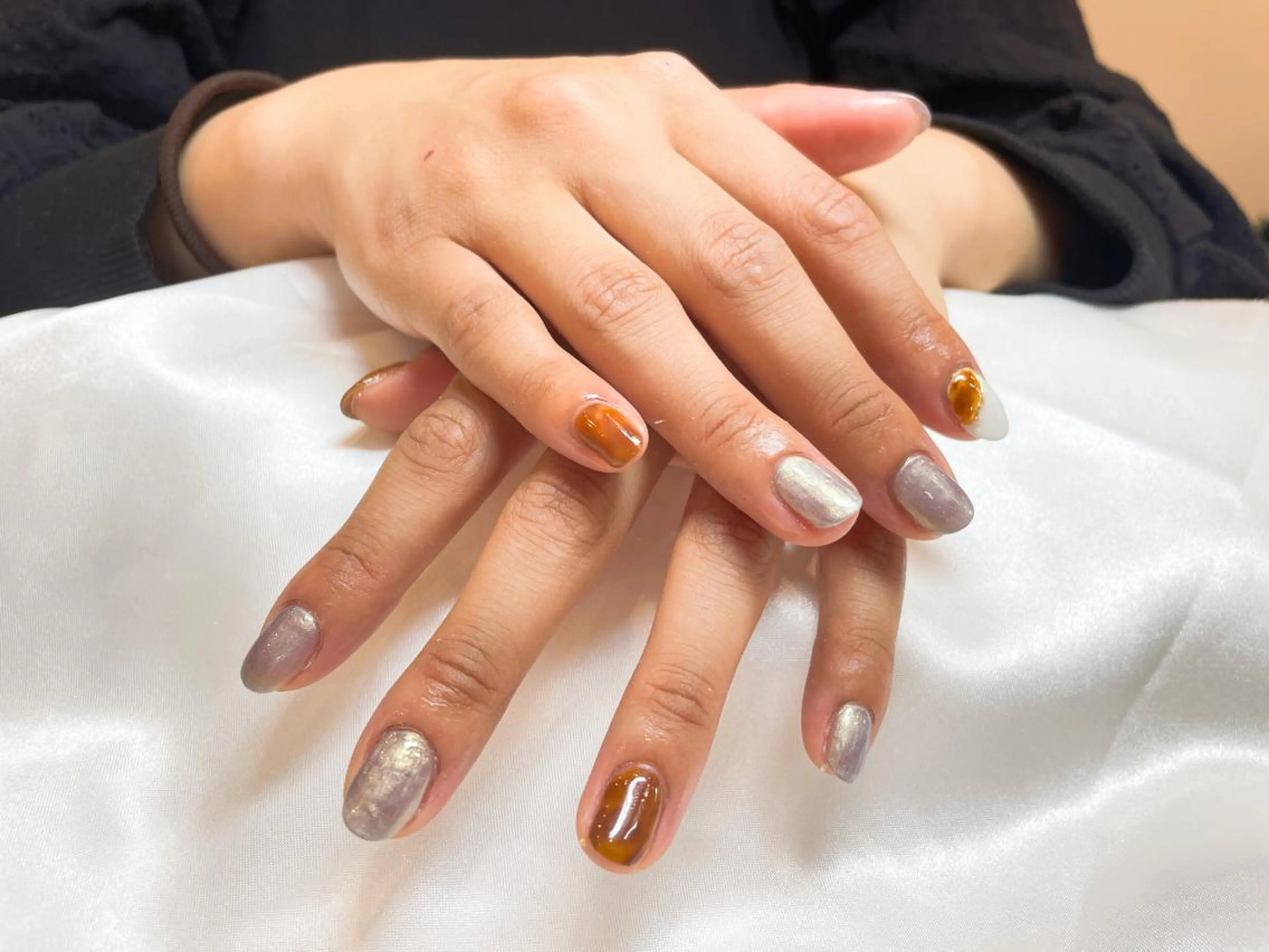 ネイル Ui_Amor (パラジェル)のネイルデザイン