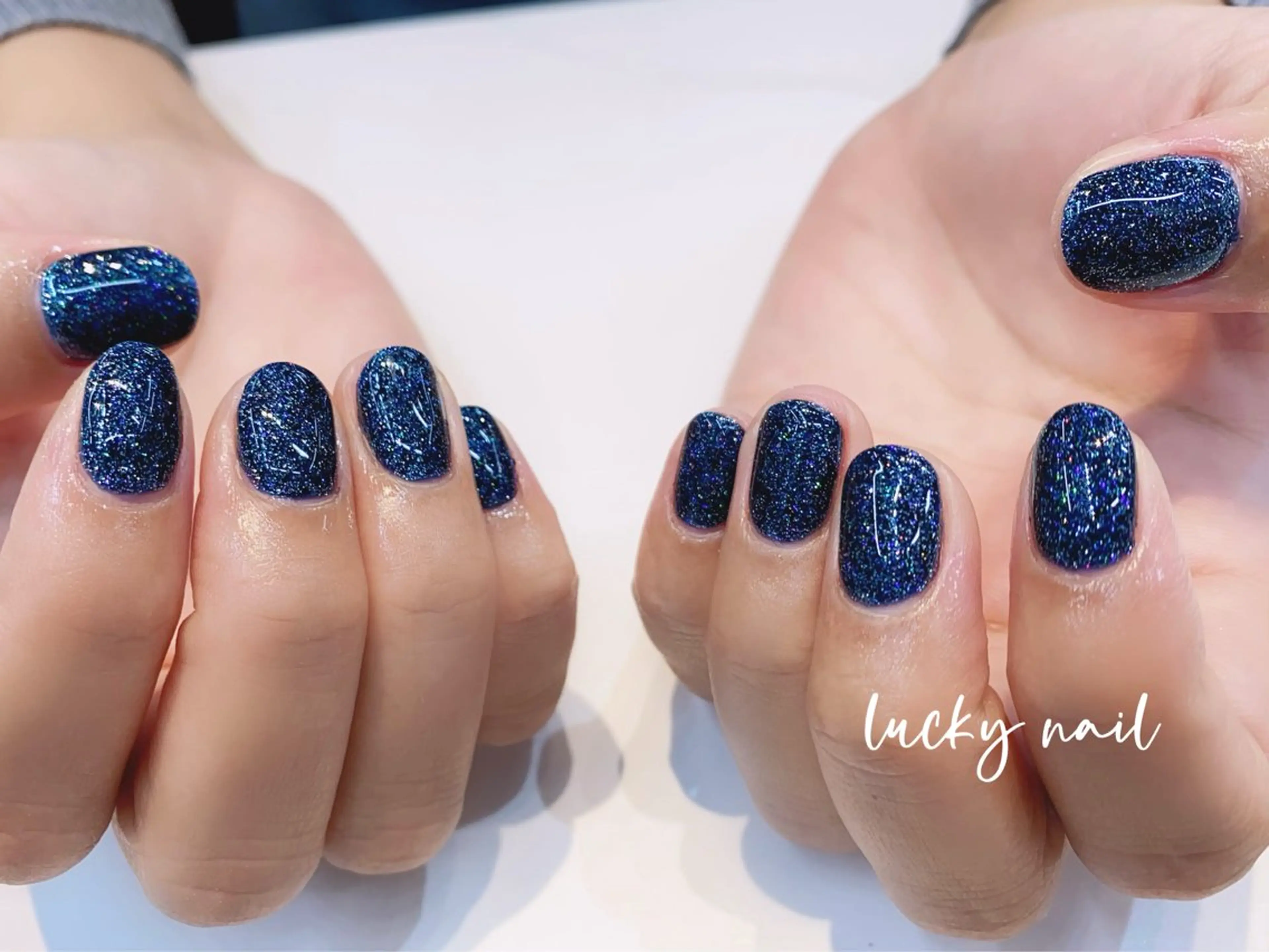 ネイル チークネイル 長さ出し ジェルネイル マグネットネイル 持ち込み ハンドネイル ハンドケア Lucky nail  小林和希のネイルデザイン