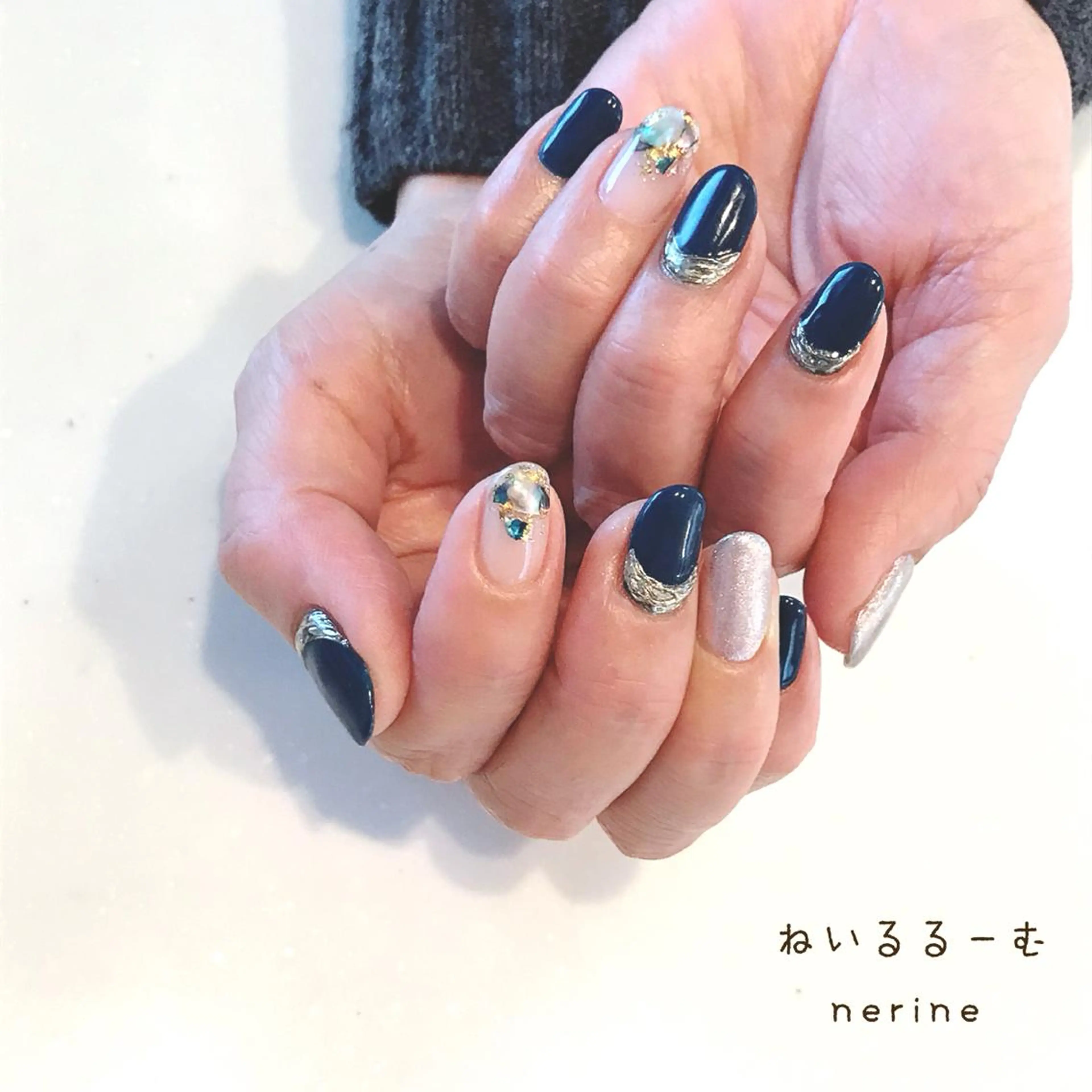 ネイル ネイビー NAILST Naomiのネイルデザイン