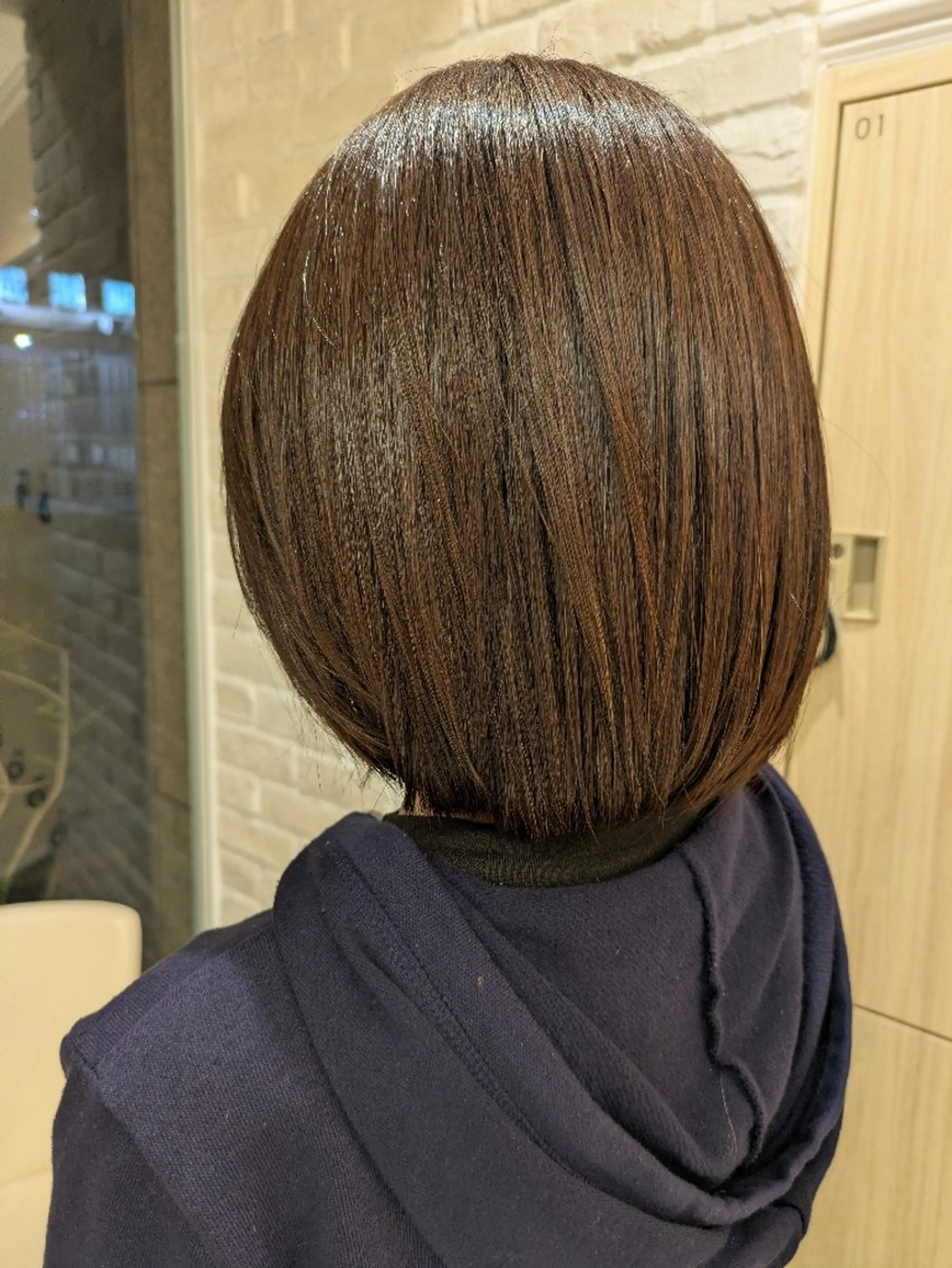 ミディアム カラー ベージュカラー 顔まわりレイヤー 顔周りカット レイヤーカット カット ヘアカラー トリートメント 佐々木 萌のヘアスタイル