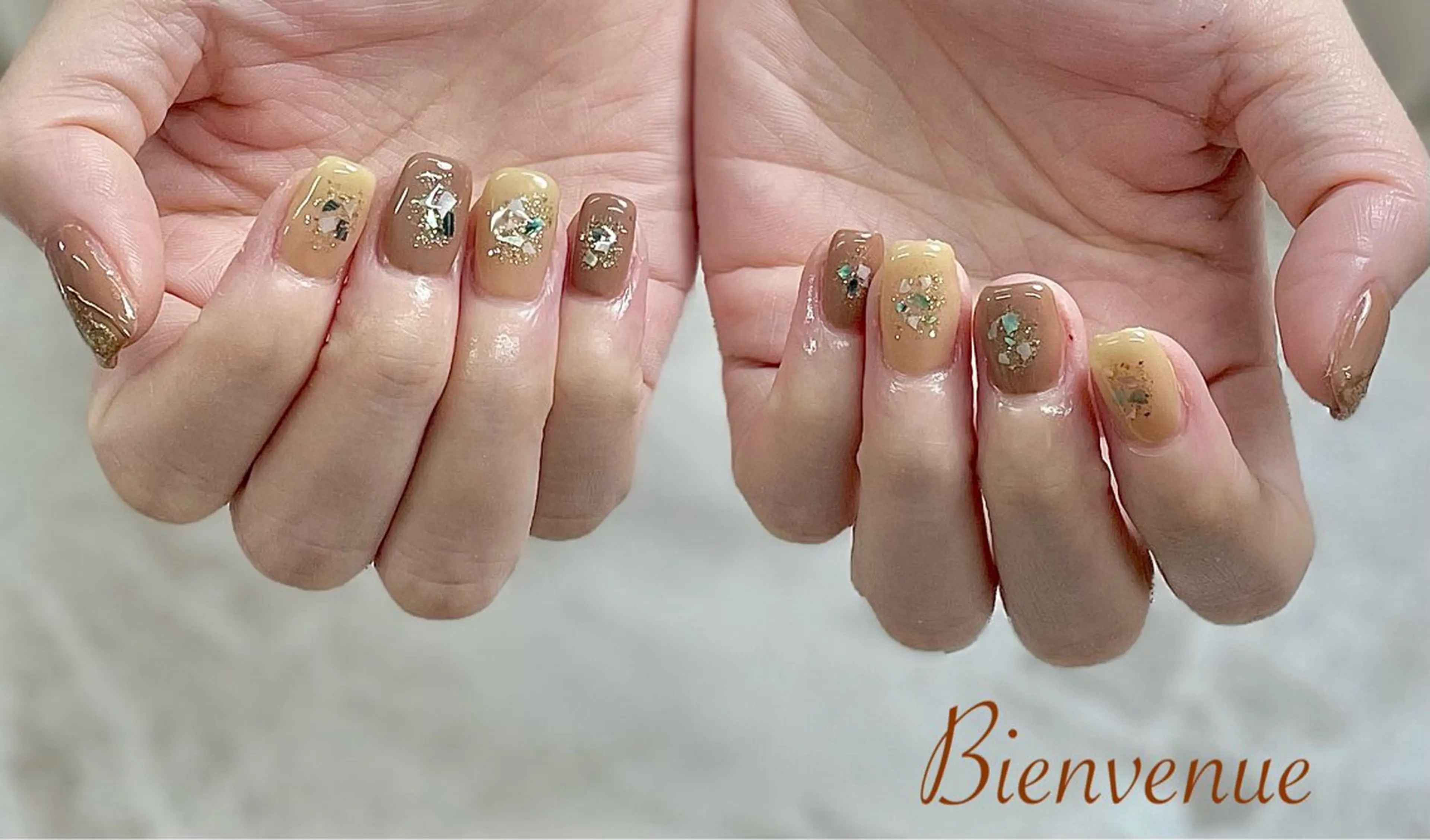 ミディアム かわむら りょうこのネイルデザイン