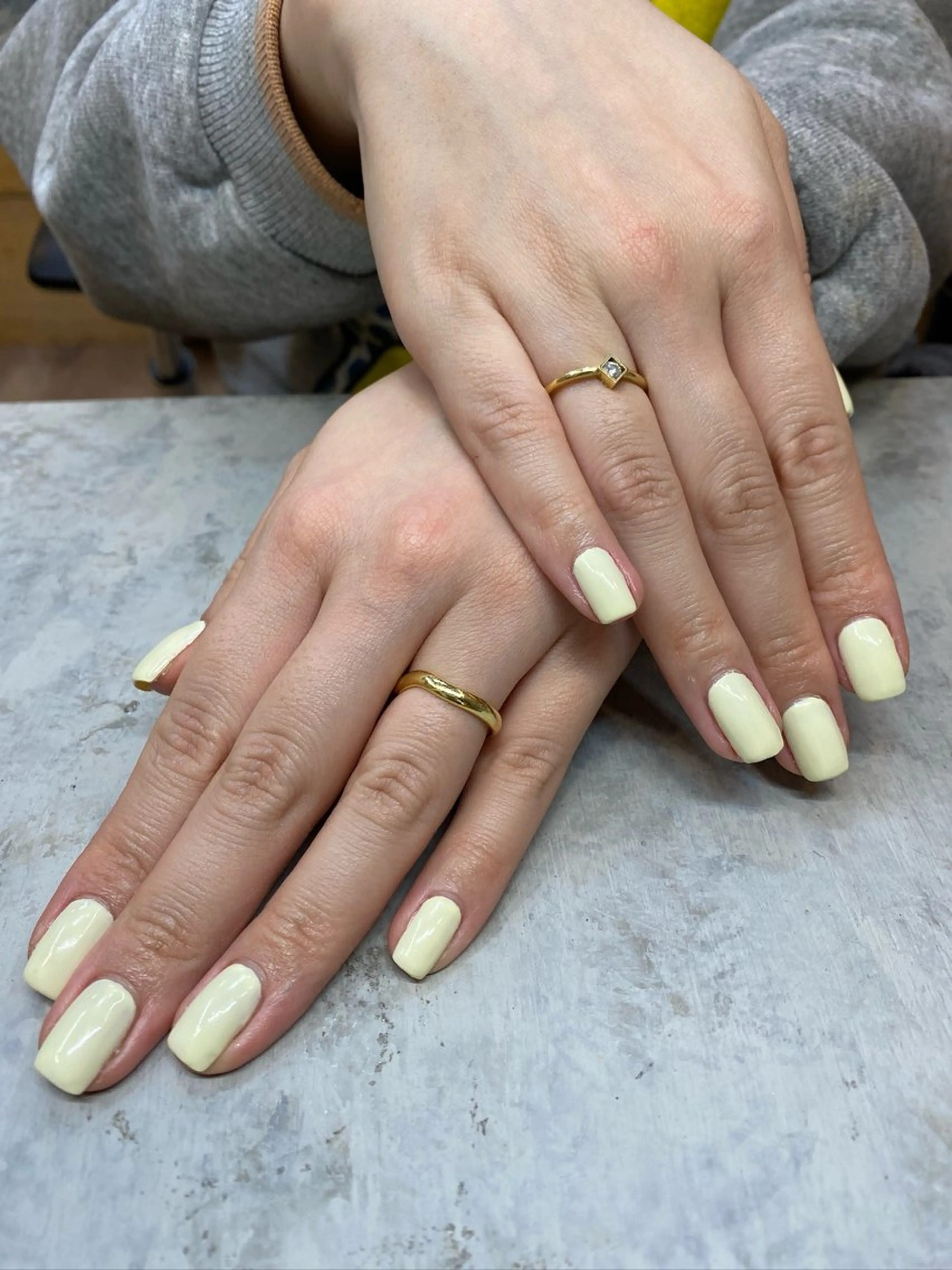 ネイル ワンカラーネイル ハンドネイル シンプリーワン 渋谷店🪄MOENAのネイルデザイン