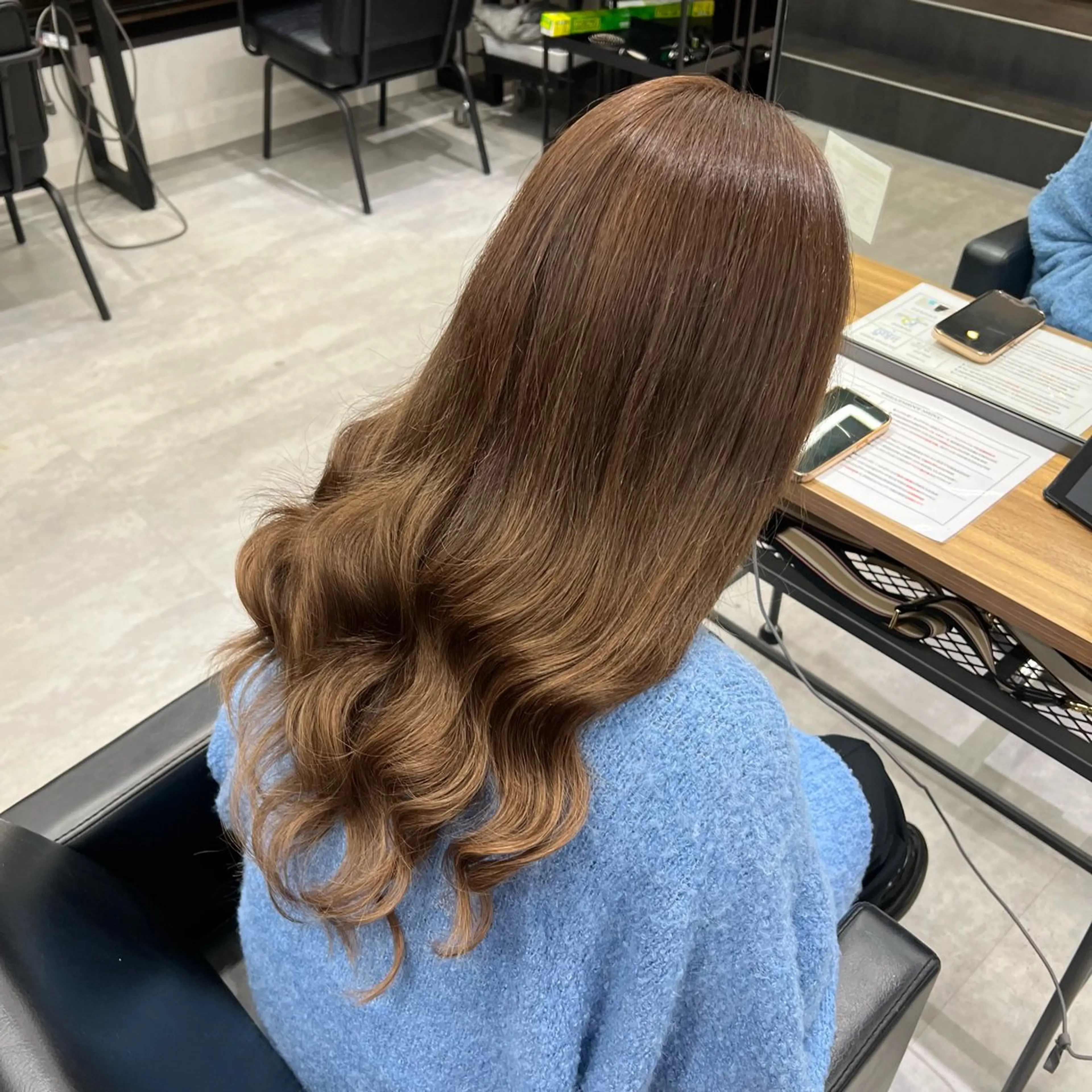 ロング カラー シールエクステ ブラウンカラー くすみブラウン エクステ ショート/ウルフ カットモデル募集のヘアスタイル