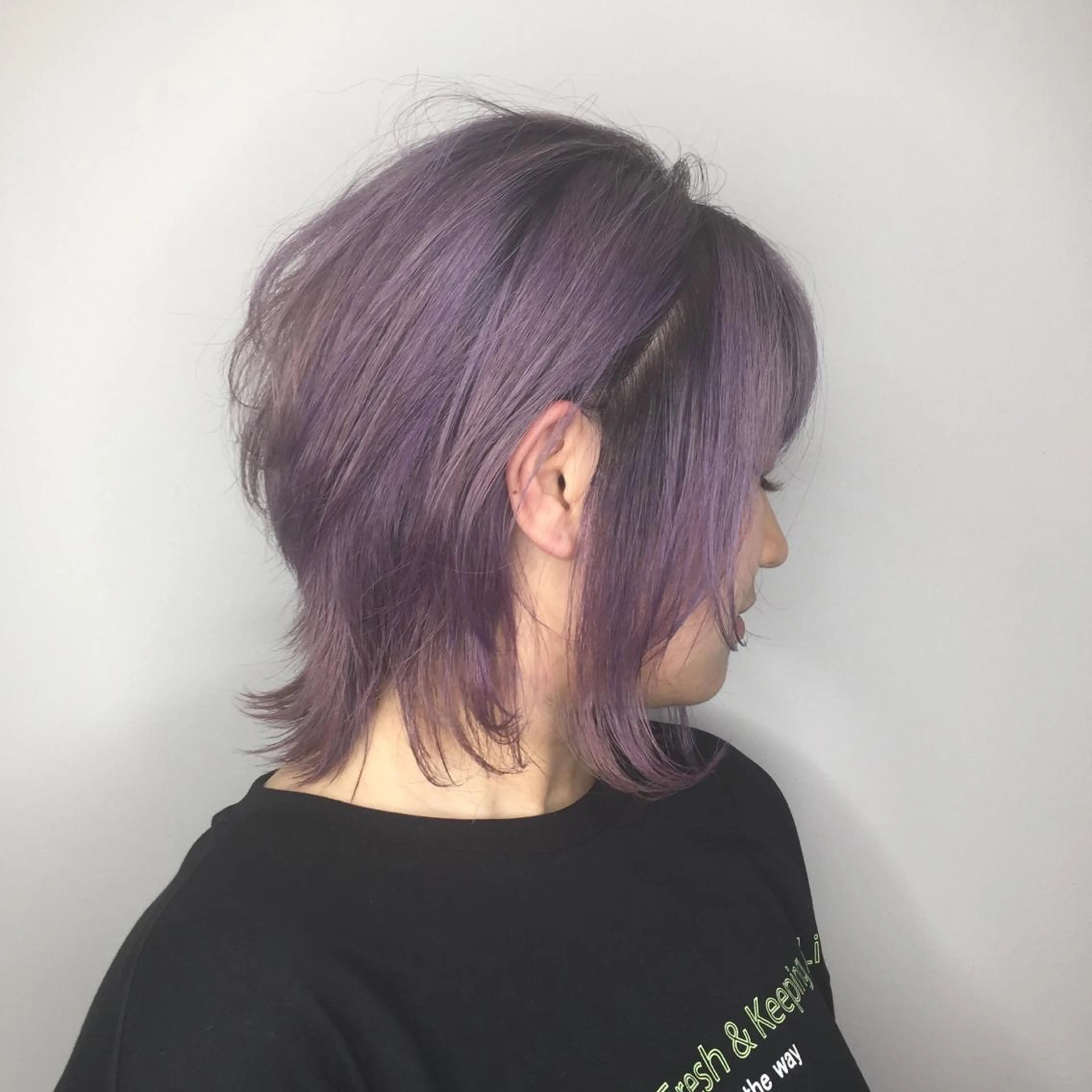 ミディアム maco 艶感ハイトーン🦋のヘアスタイル