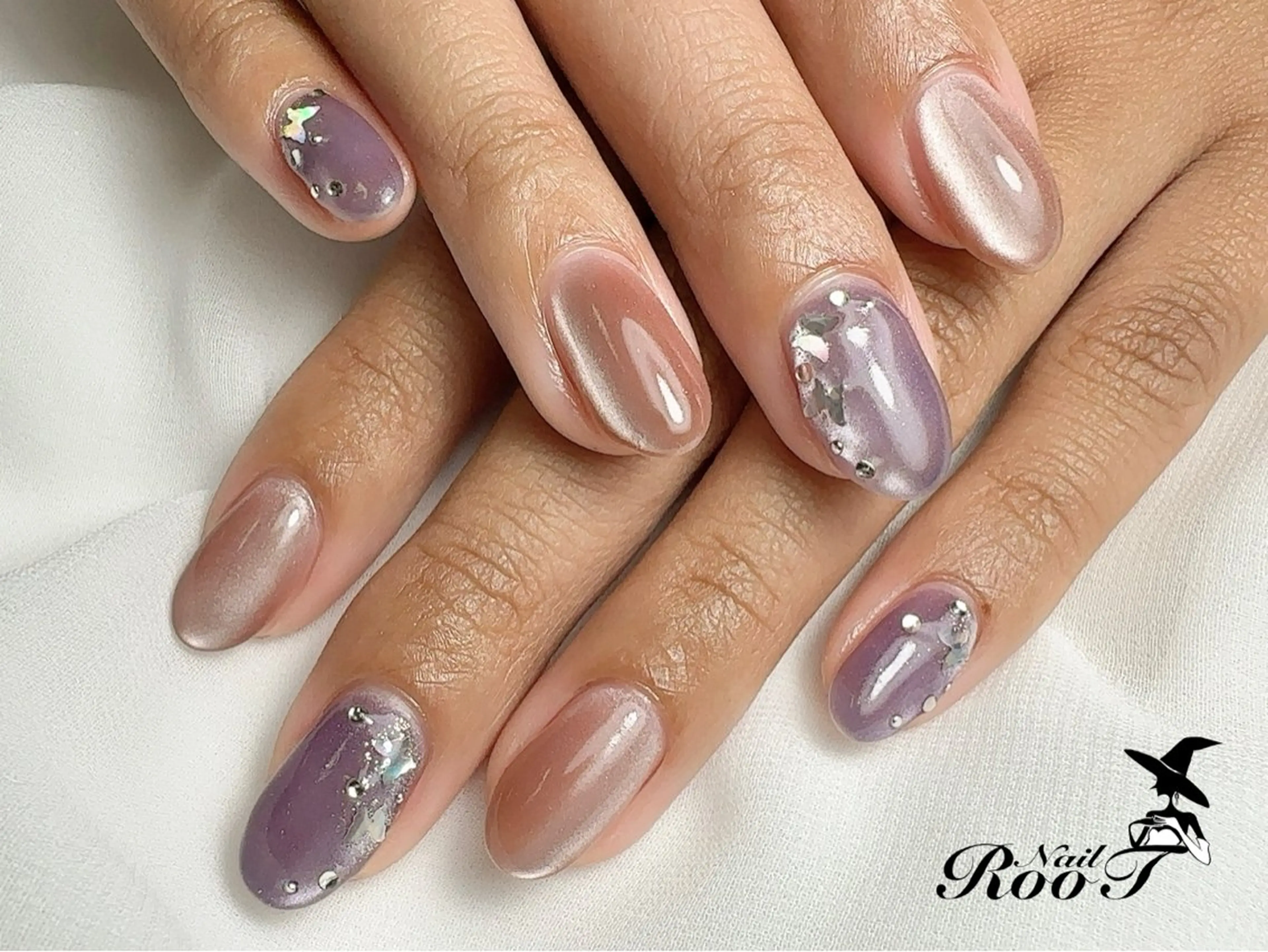 ネイル マグネットネイル ハンドネイル RooT Nailのネイルデザイン