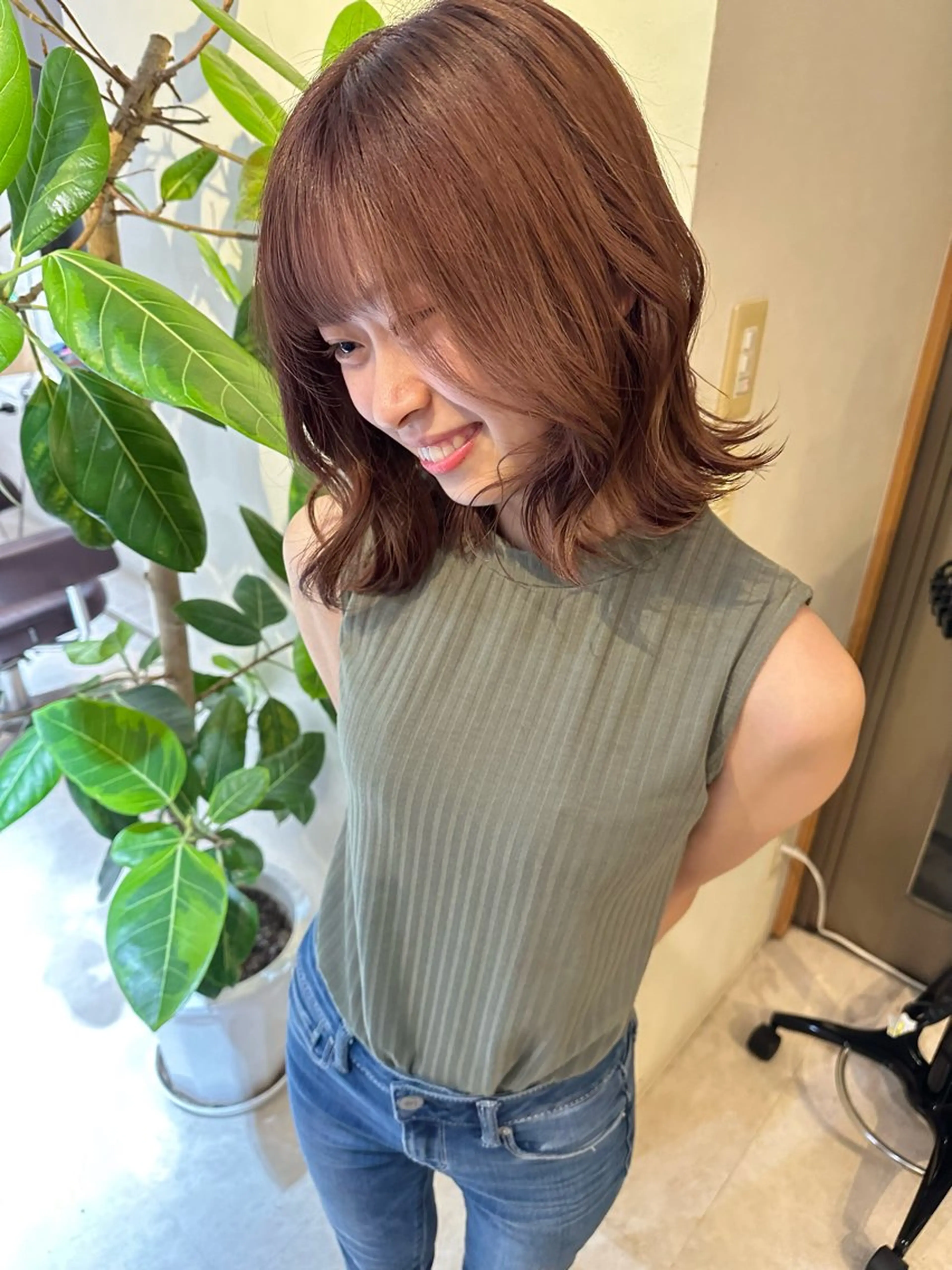 カラー カット ヘアカラー トリートメント Lond  Emi 艶髪モテヘアのヘアスタイル