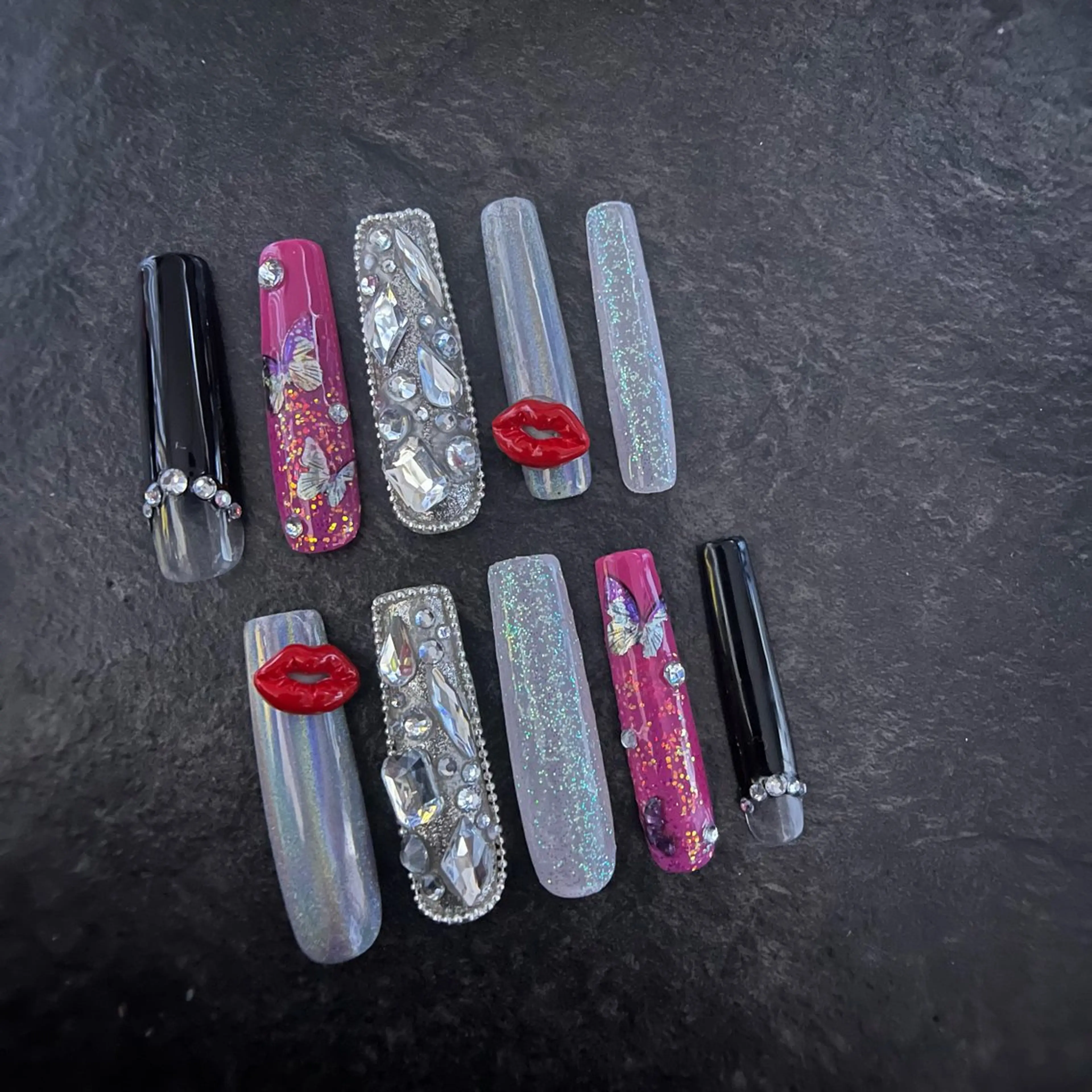 ネイル ロングネイル 城東区ネイルサロン carpediemのネイルデザイン