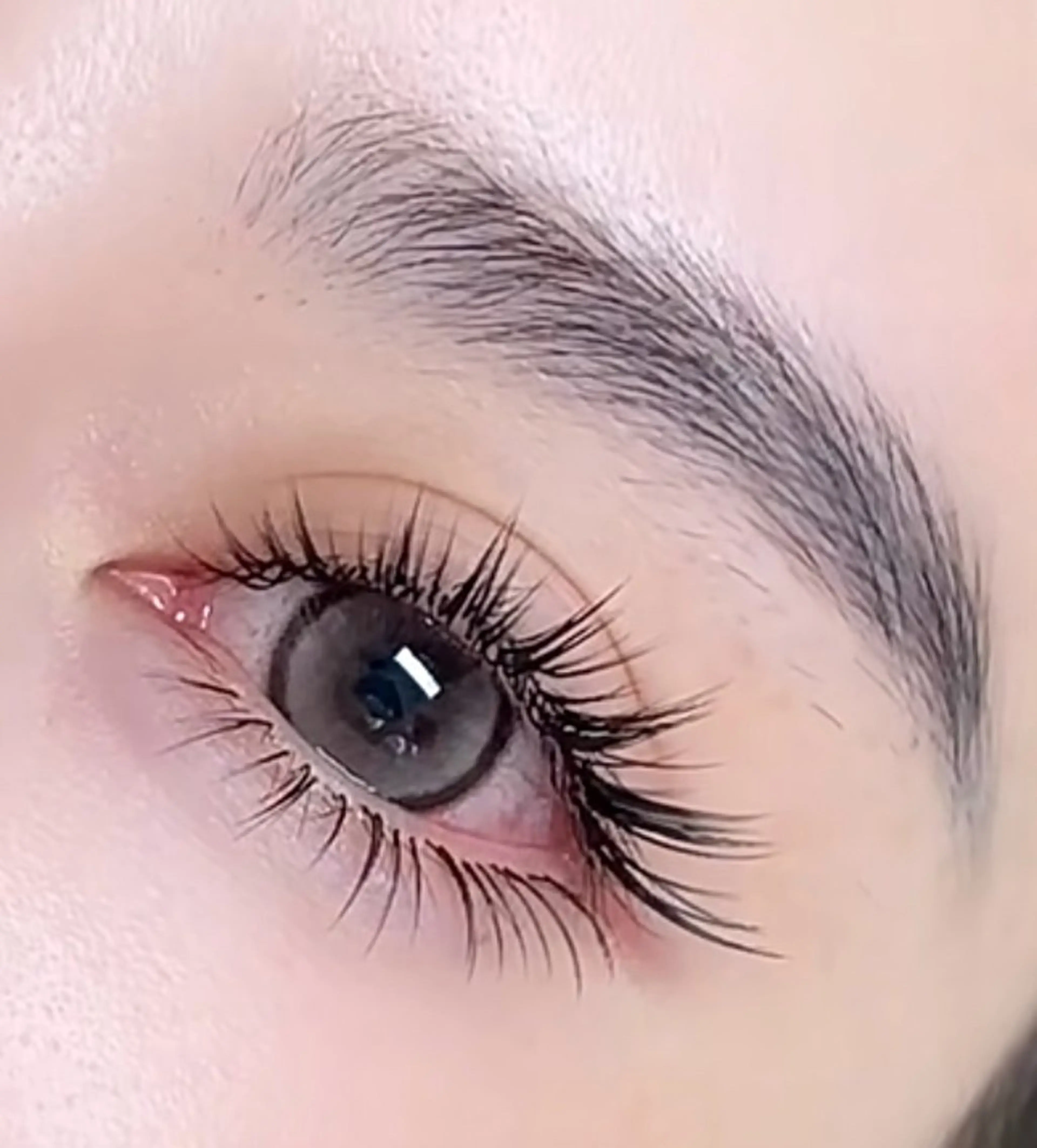 マツエク・マツパ The Nail & Eye Lashの眉毛・アイブロウイメージ