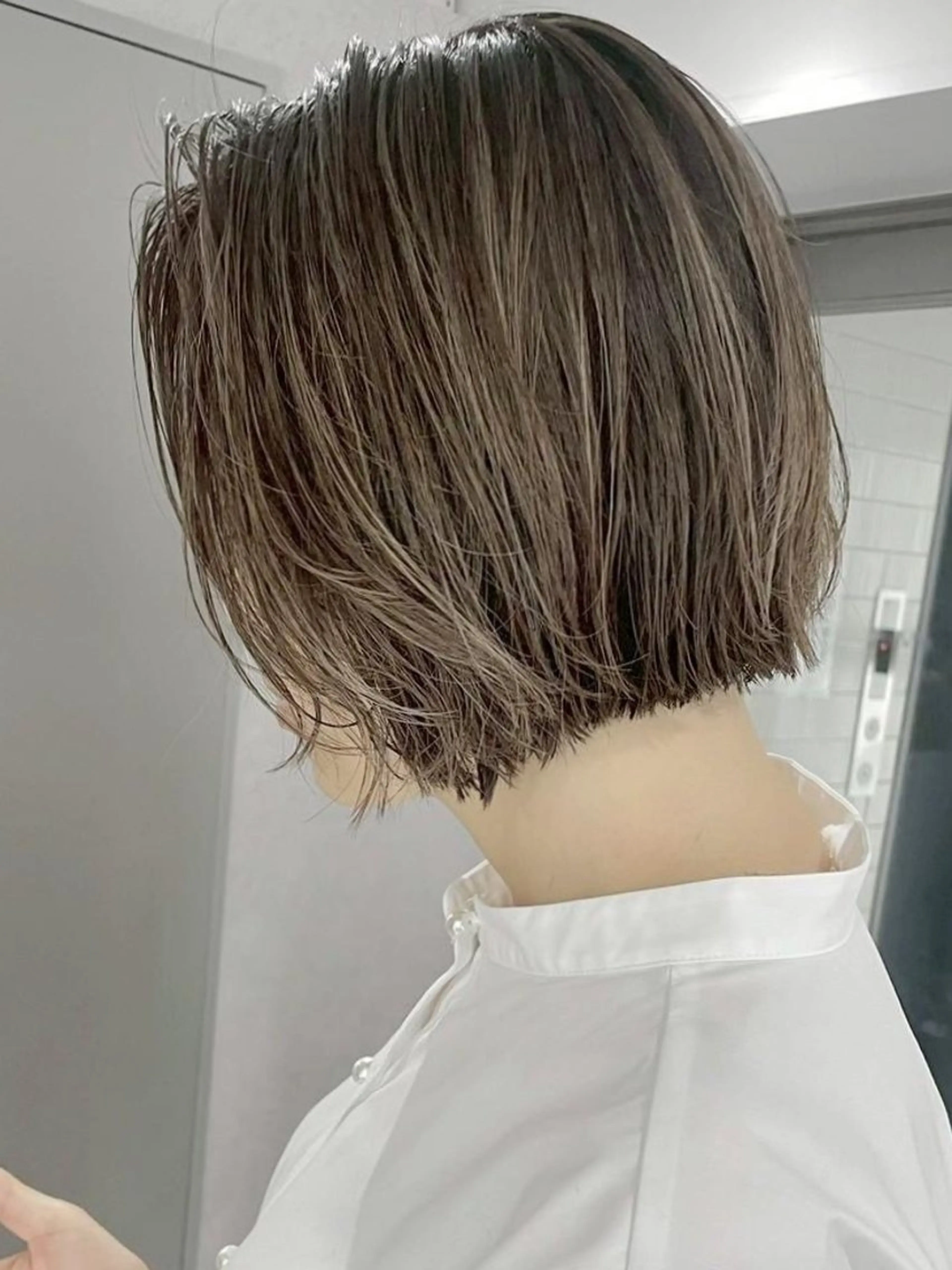 カラー コト ネのヘアスタイル