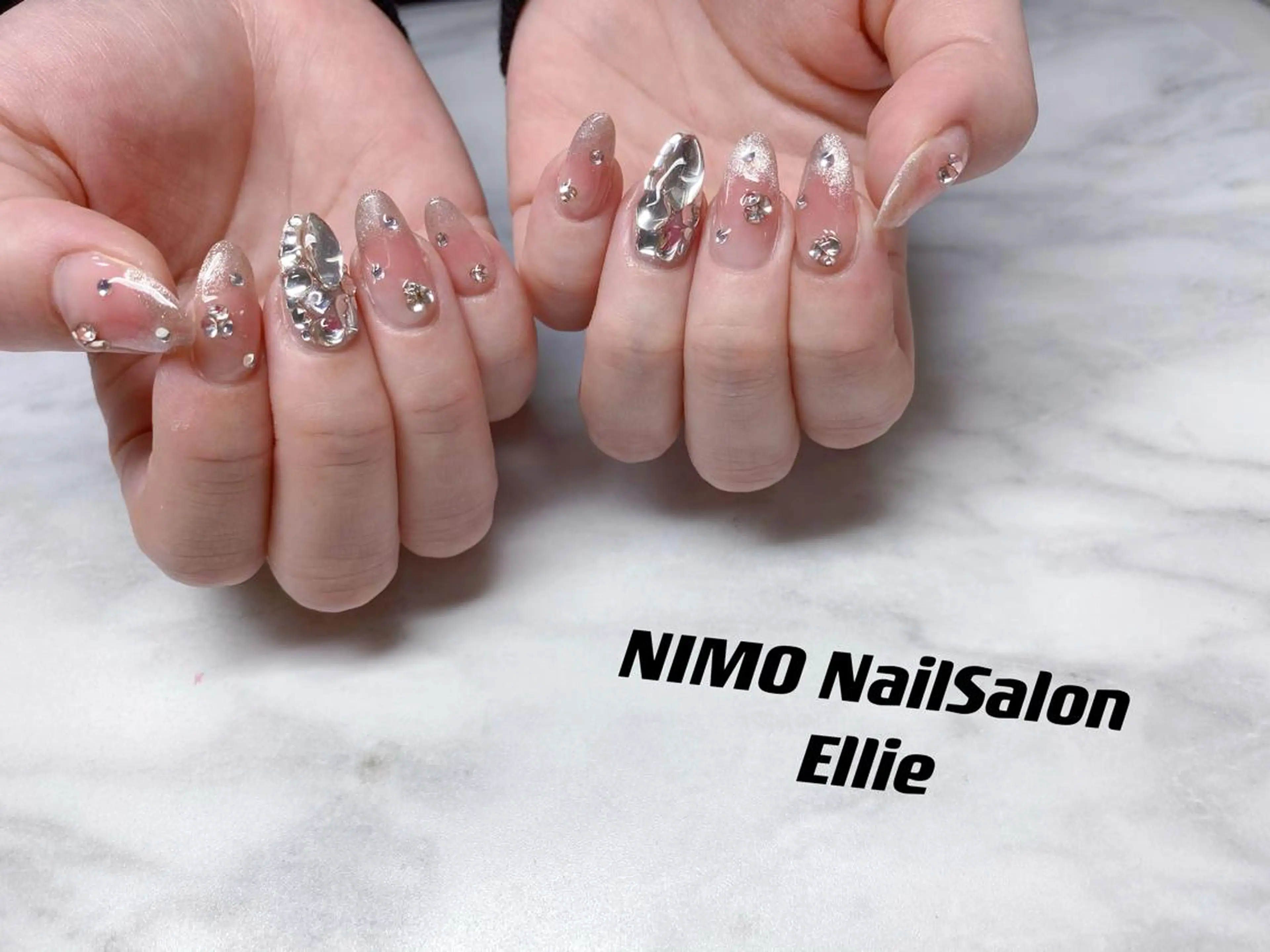 ネイル ハンドネイル ハンドケア 閨匠ビューティサロン 新橋店♡Ellieのネイルデザイン