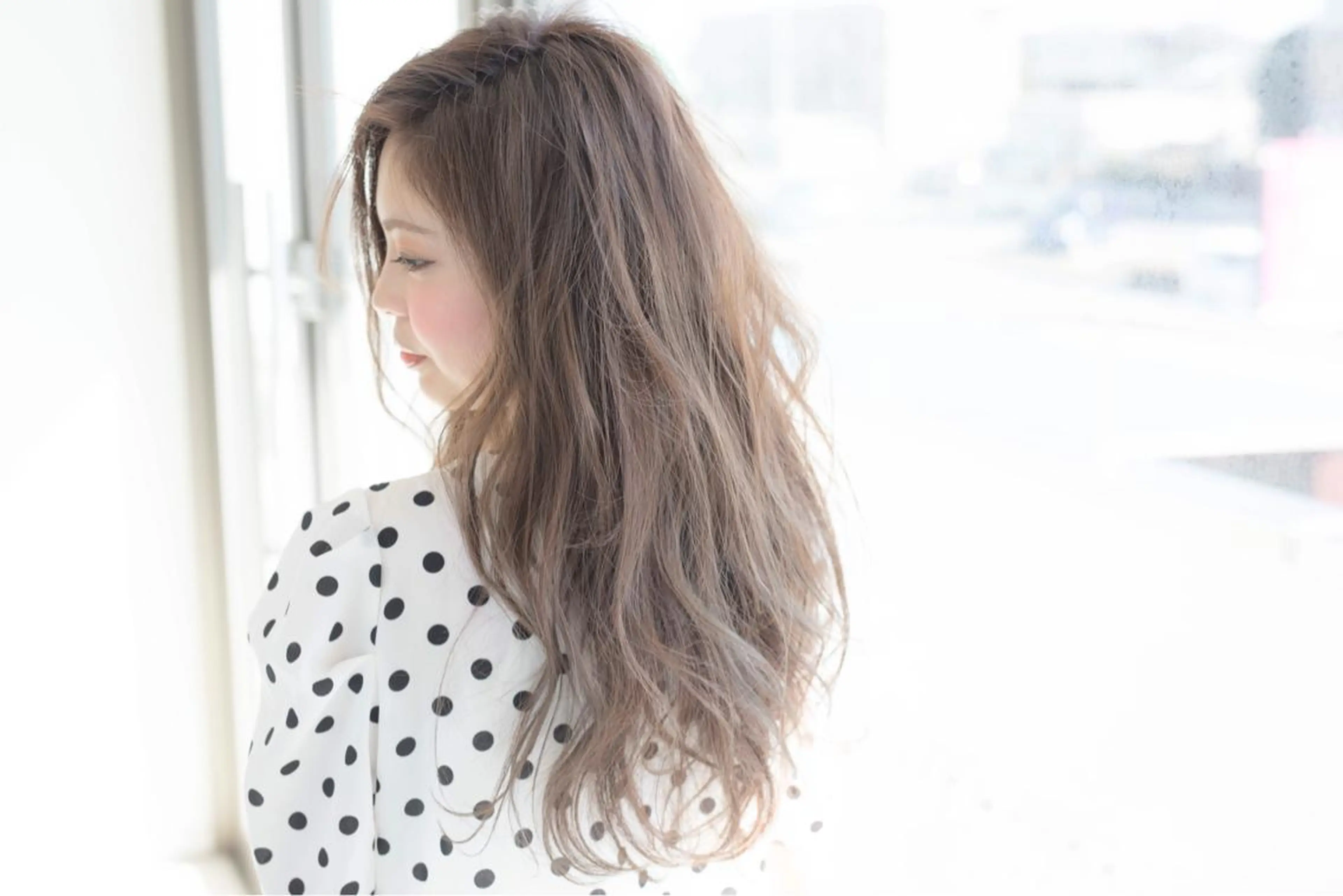 ロング カラー ヘアカラー 小野 和摩のヘアスタイル