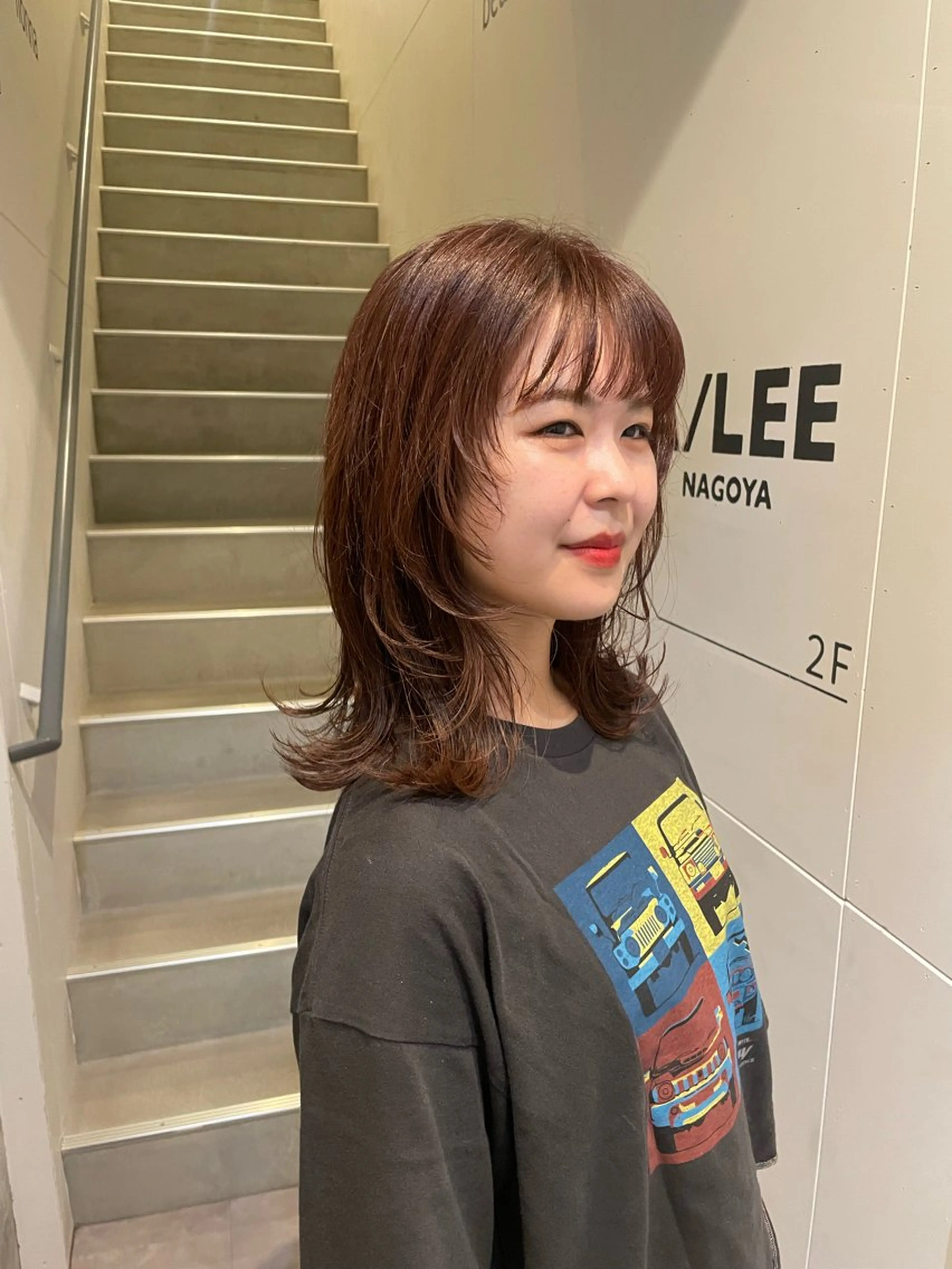 ミディアム ピンクブラウン 顔周りカット カット ヘアカラー 久保田 千尋のヘアスタイル