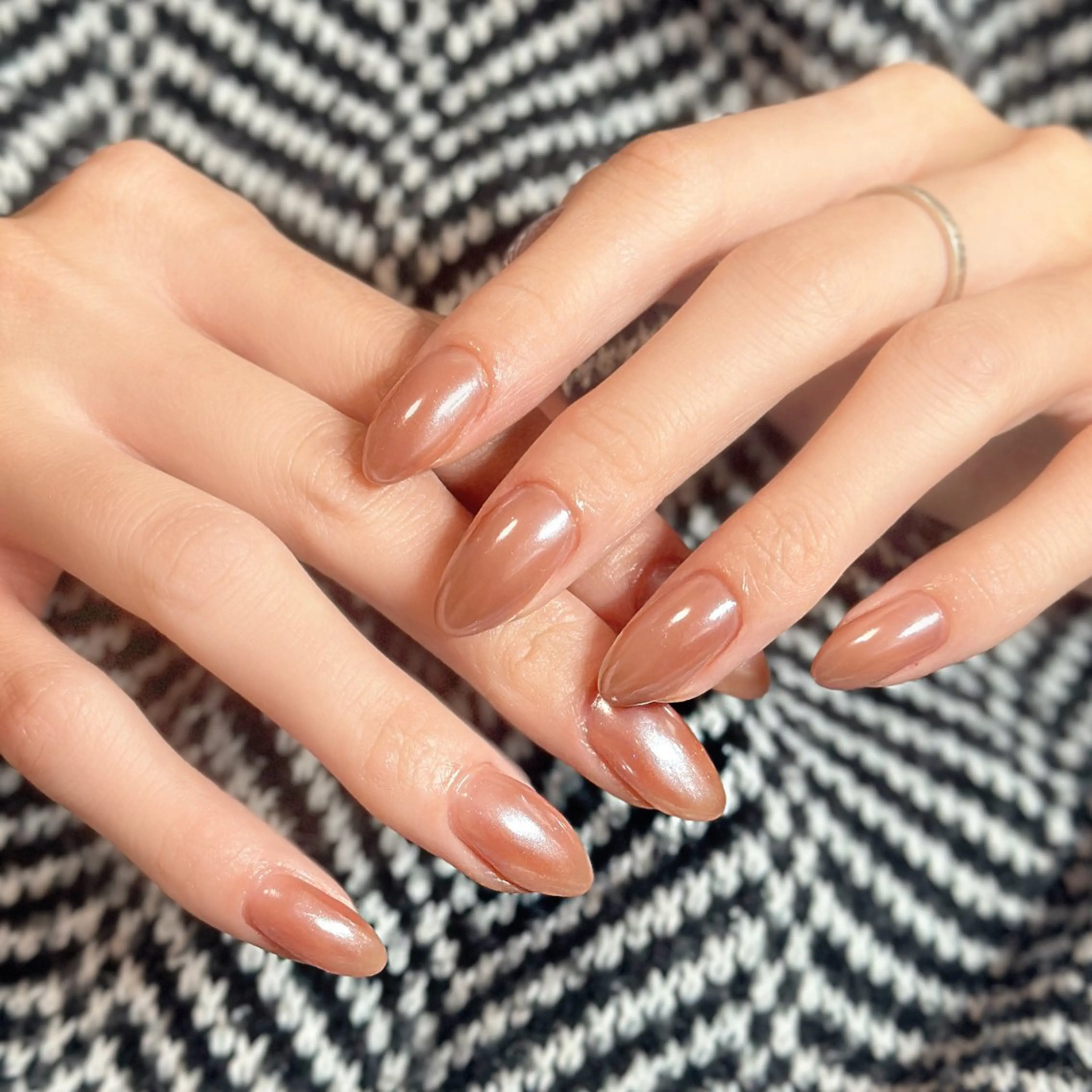 ネイル アートネイル オーロラネイル チークネイル フレンチネイル ガラスフレンチ 🎀YooLi Nail salonのネイルデザイン