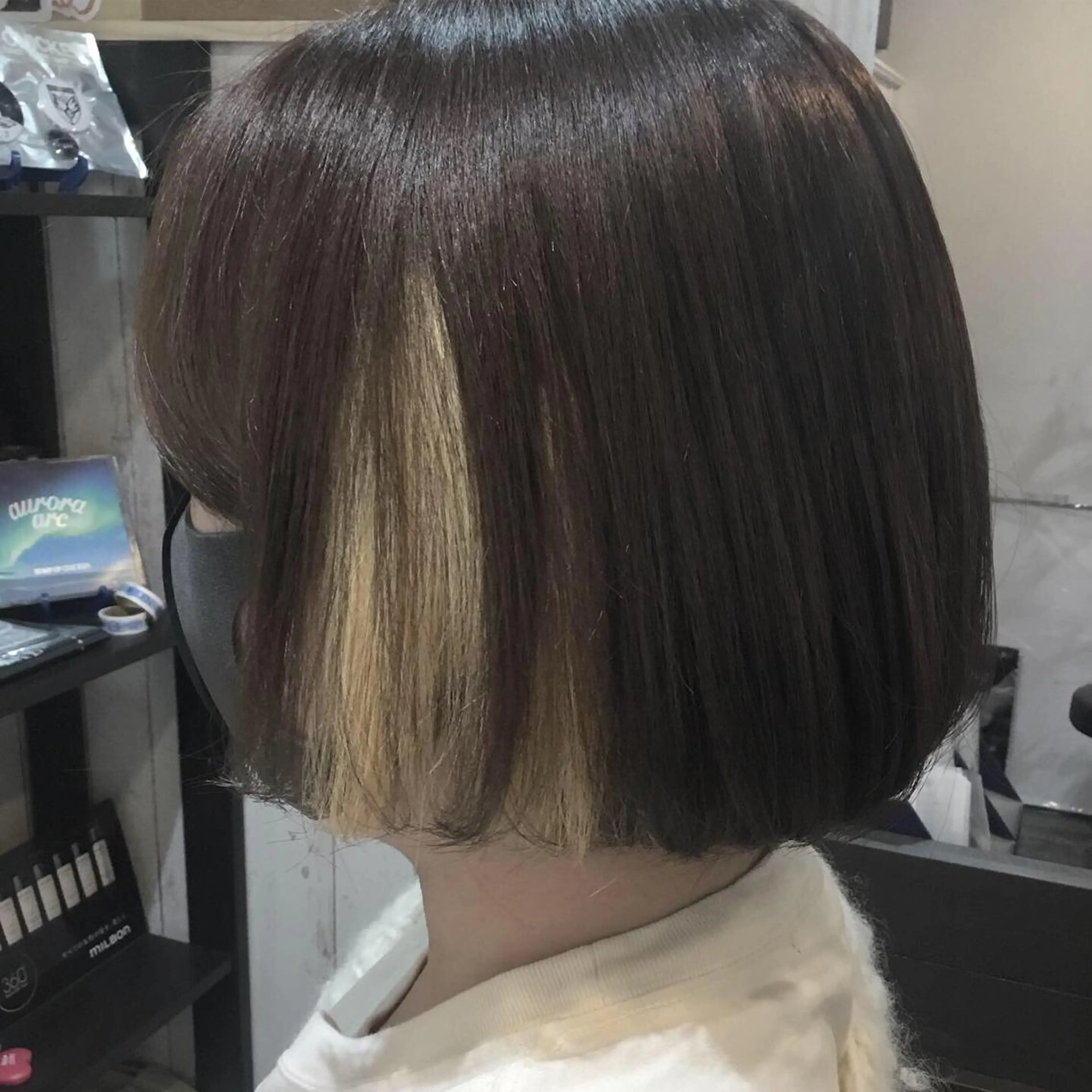 ショート カラー embrace エンブレイスのヘアスタイル