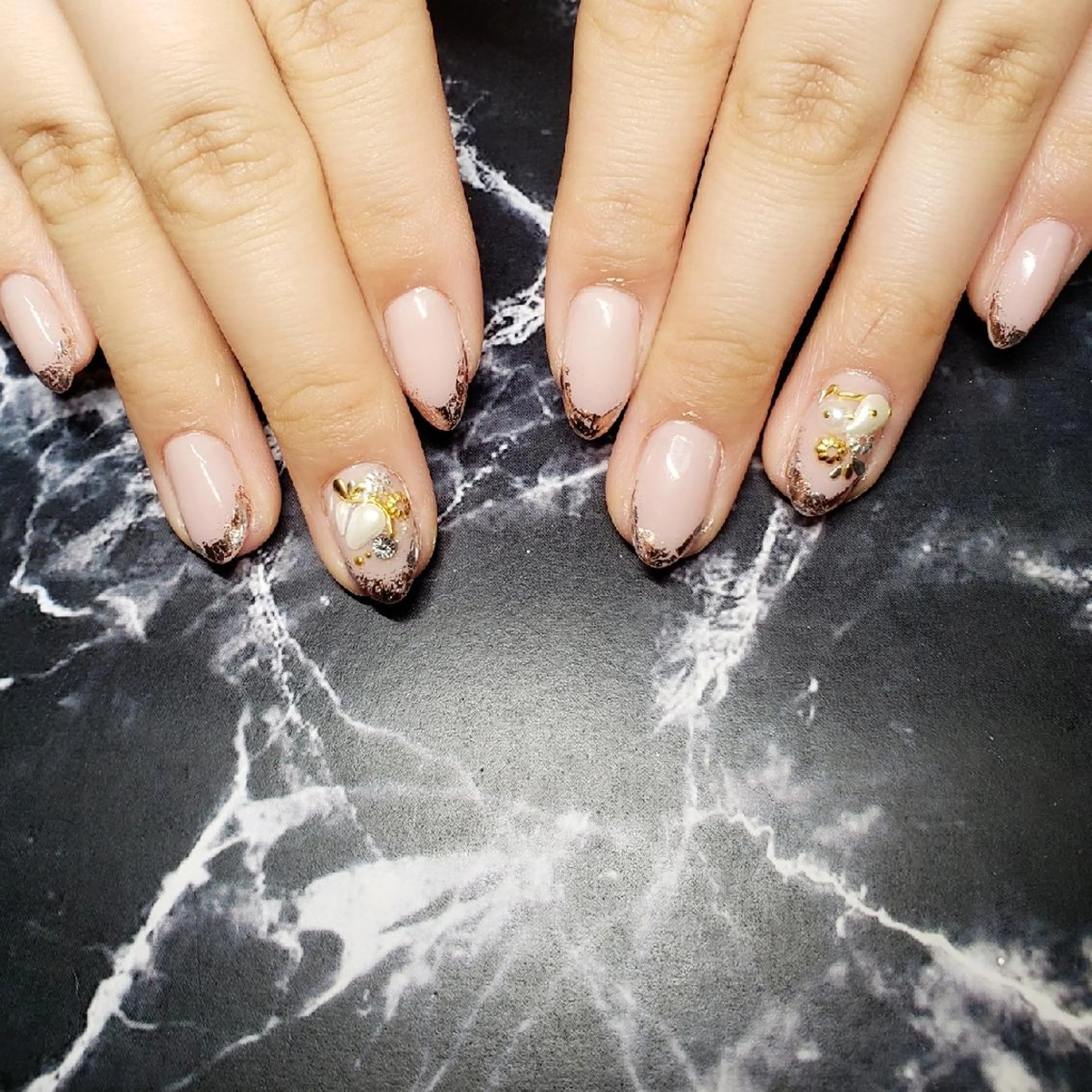 ショート ネイル クロキ 。のネイルデザイン