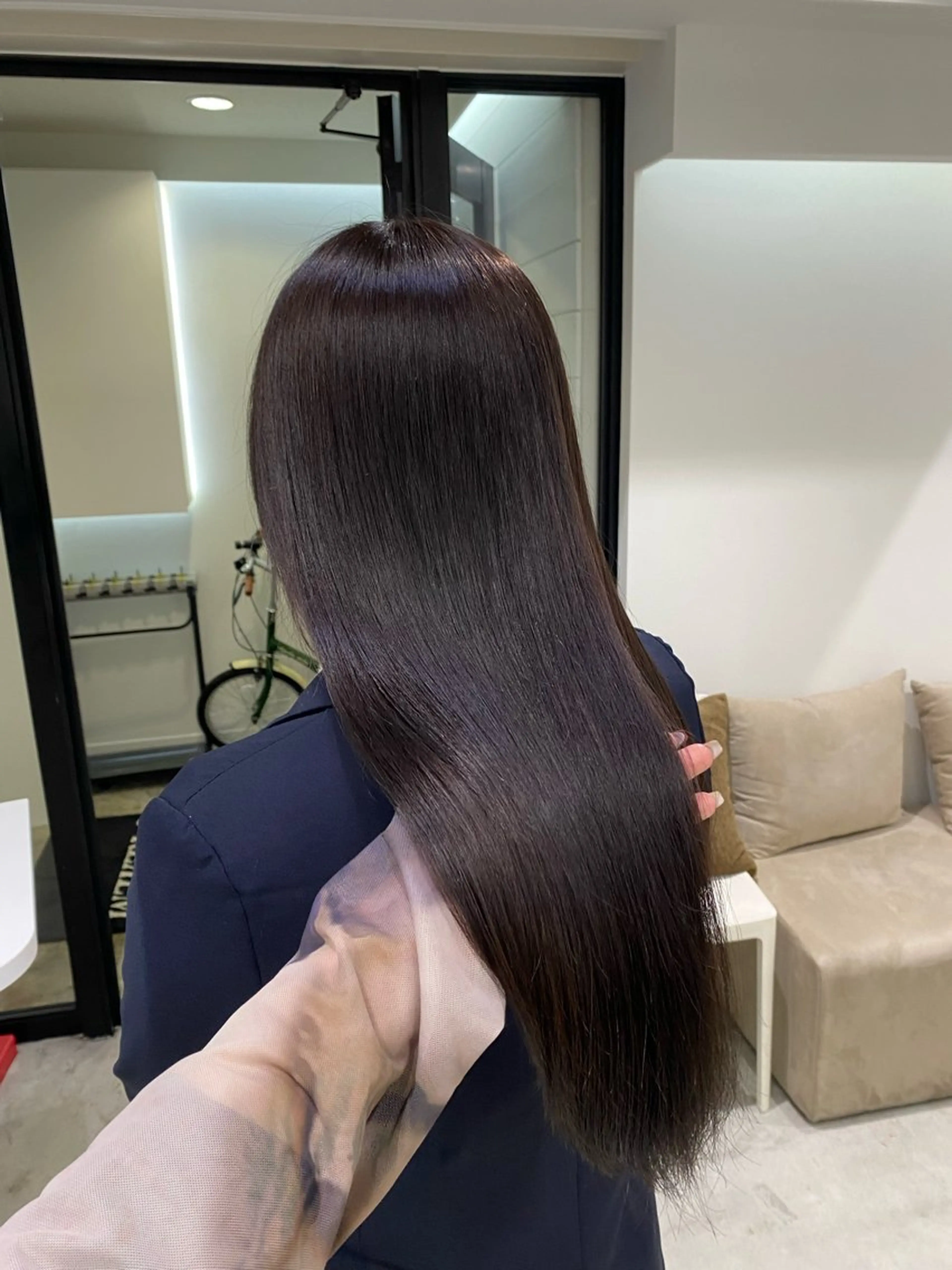 ロング カラー 透明感カラー グレージュ ラベンダーカラー ラベンダーグレージュ ラベンダーグレー カット ヘアカラー 韓国レイヤー/ 縮毛矯正🎀minaのヘアスタイル