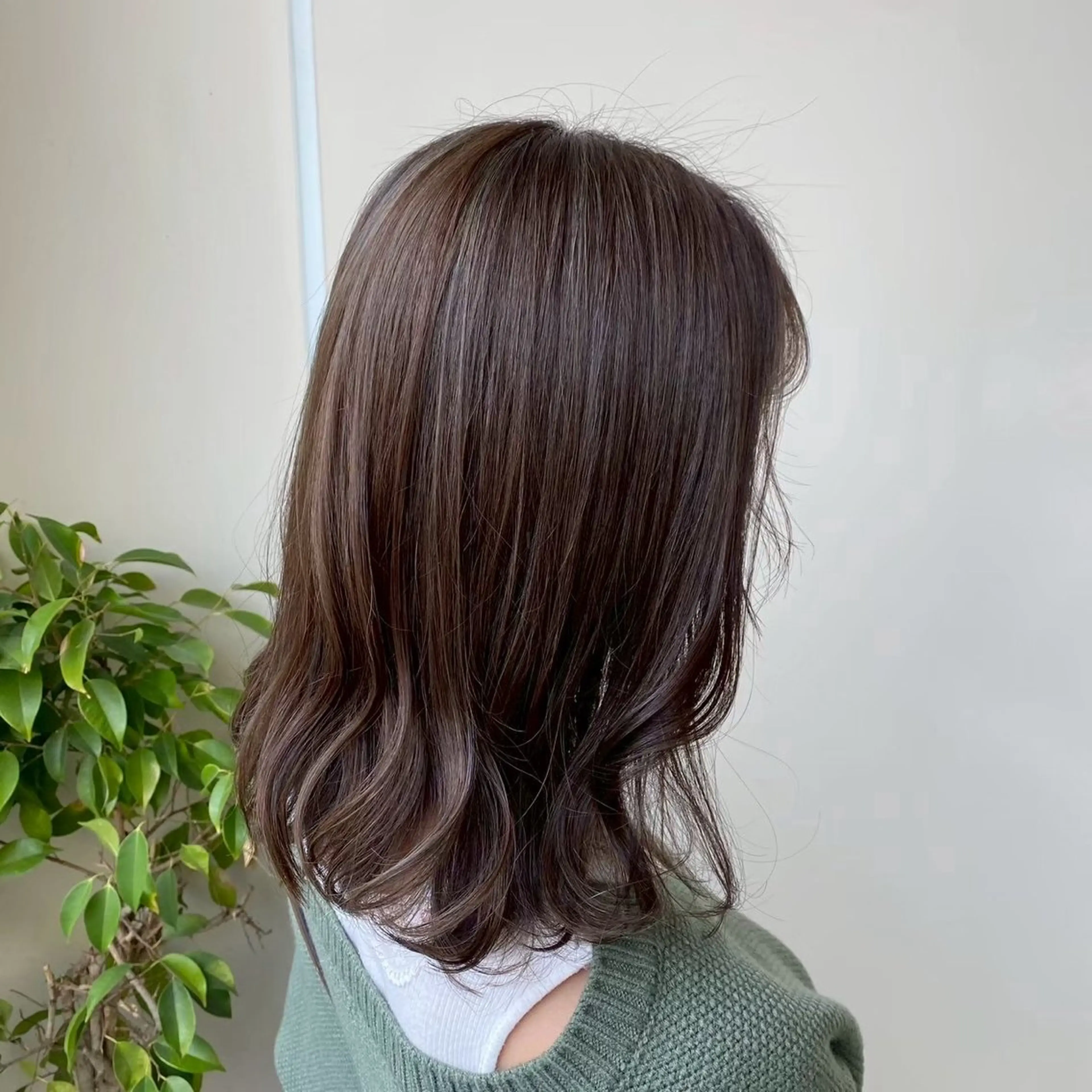 セミロング カラー ヘアカラー エクステ🫧アレンジ ￤横浜  ももはのヘアスタイル