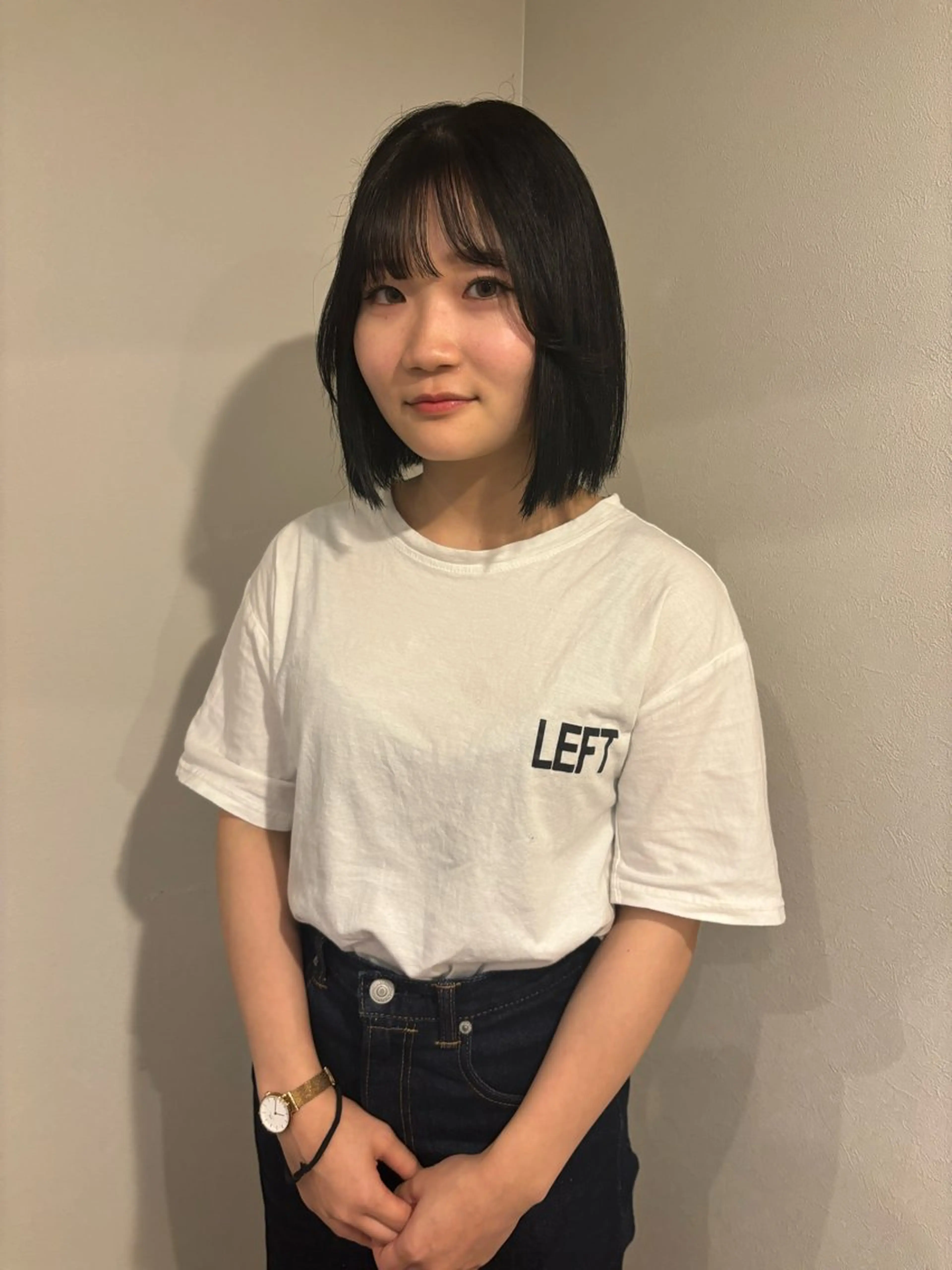 ミディアム カラー 倉田 光希のヘアスタイル