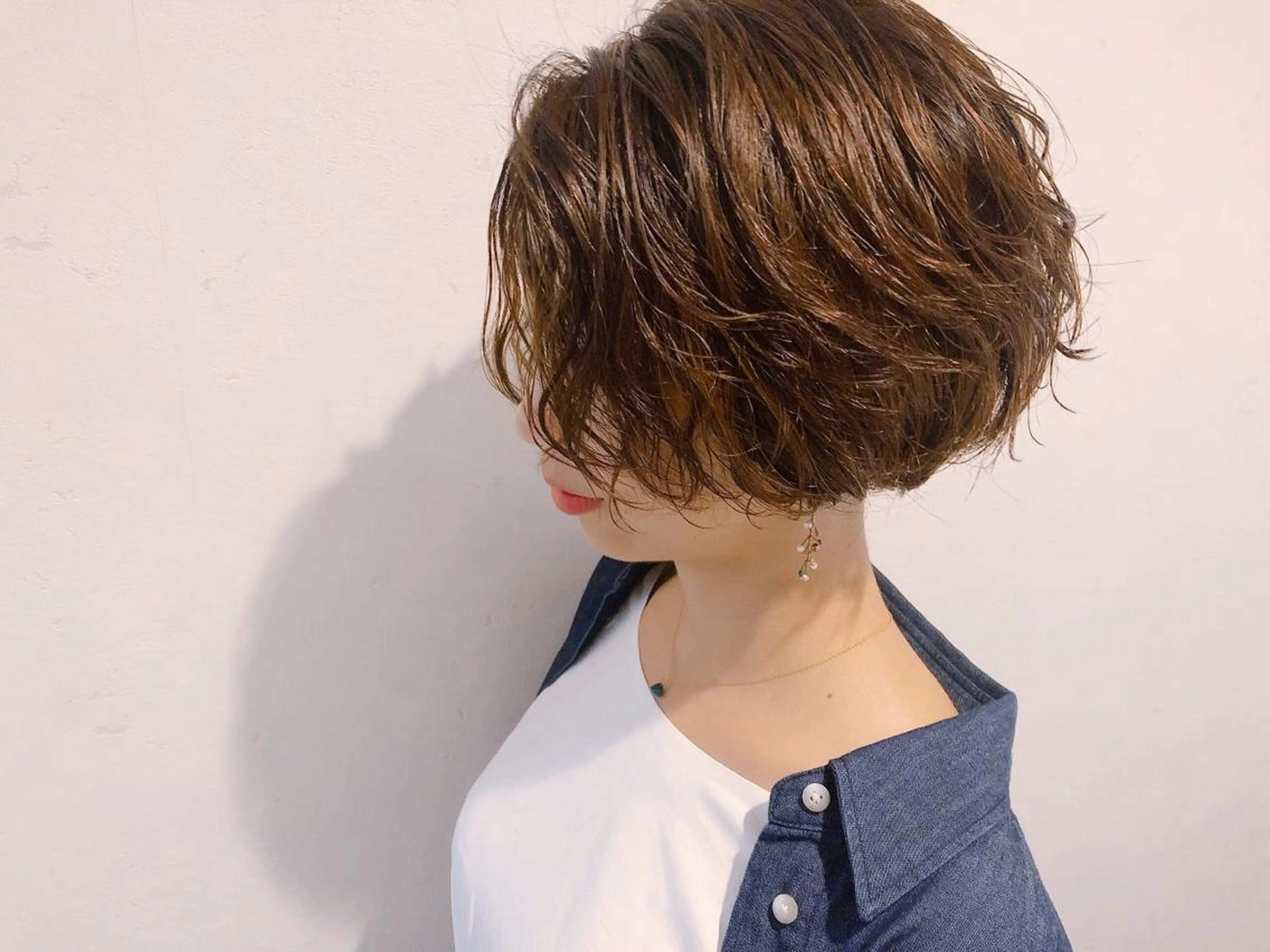 ショート カラー パーマ 伊藤 さやかのヘアスタイル