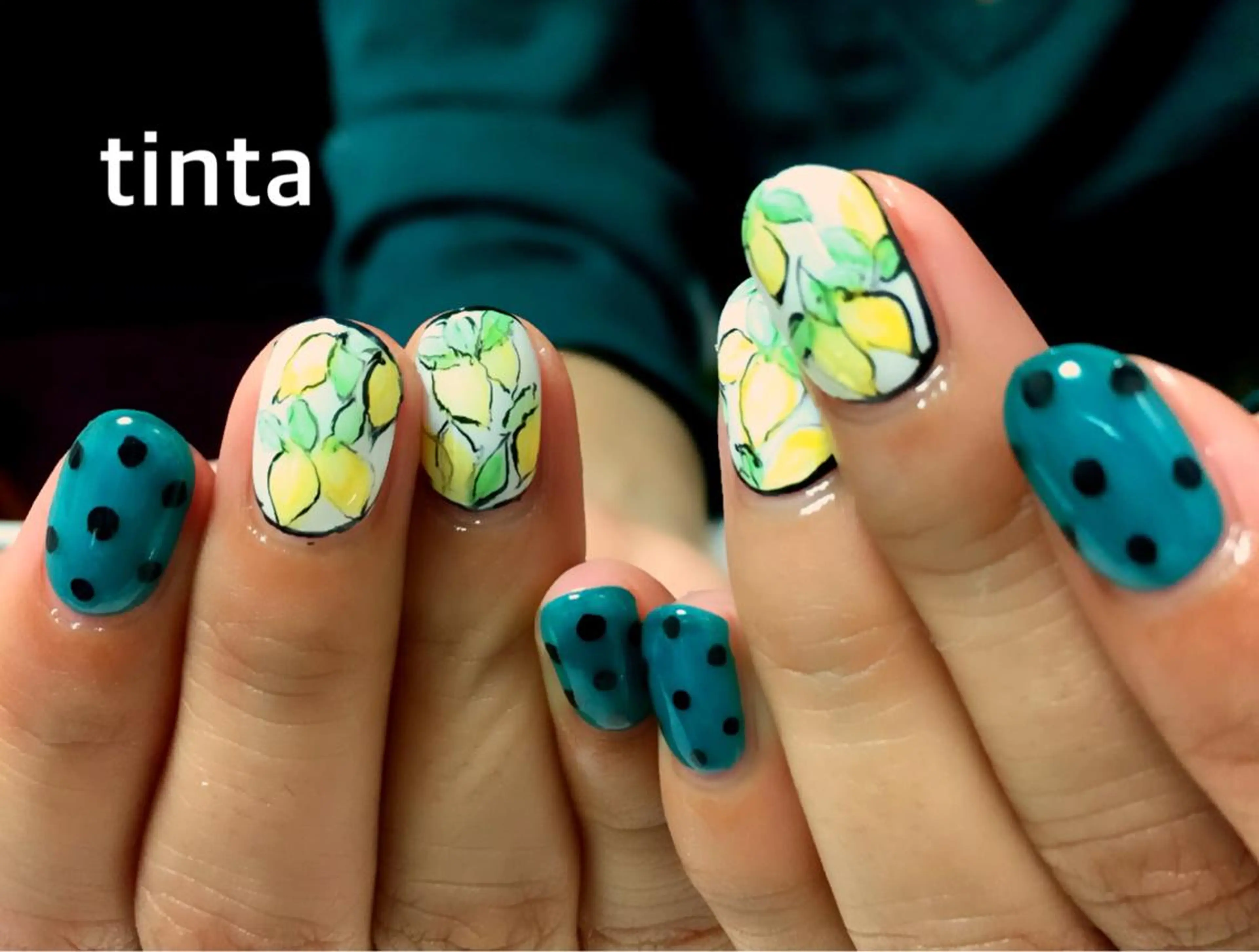 ネイル ドット 馬場 典子のネイルデザイン