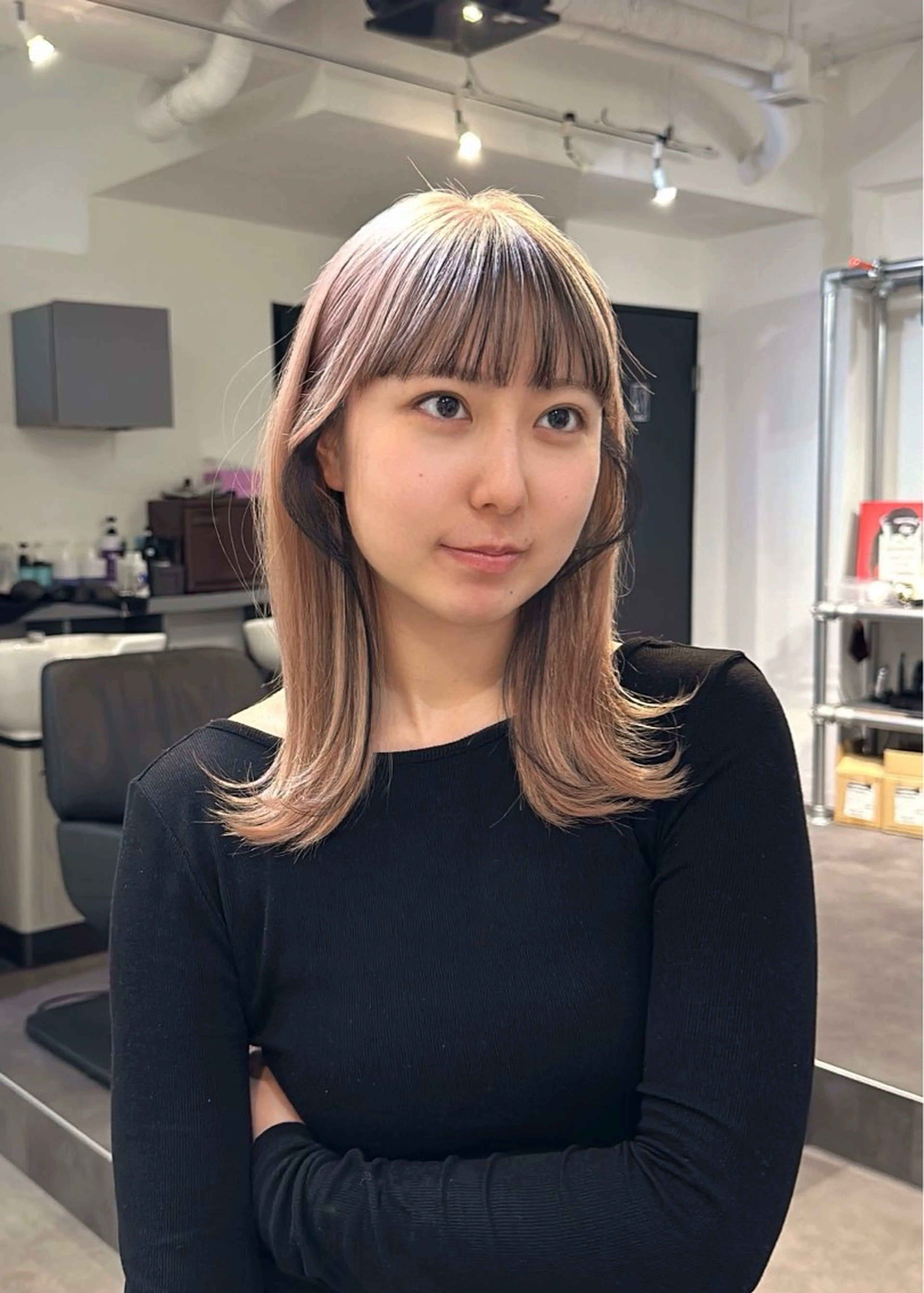 セミロング カラー ヘアカラー トリートメント ﾚｲﾔｰ/ﾊｲﾄｰﾝ WAKANAのヘアスタイル