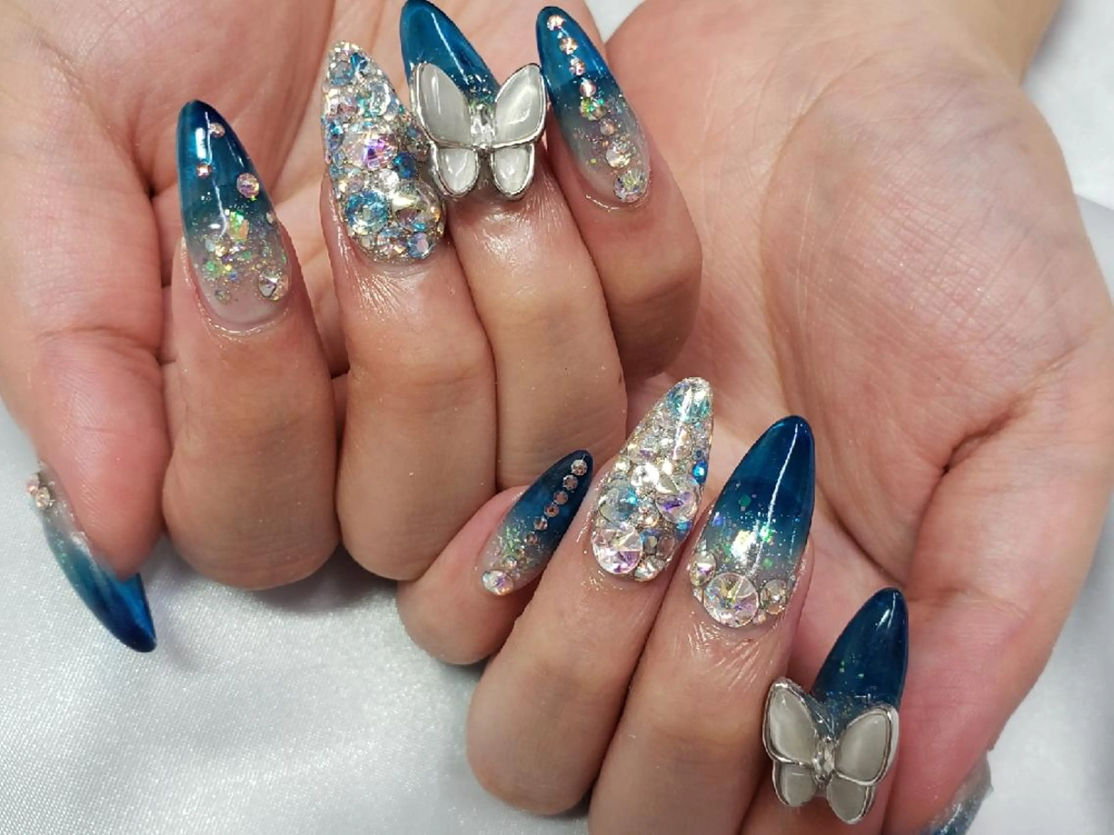 ネイル 花田 茜のネイルデザイン