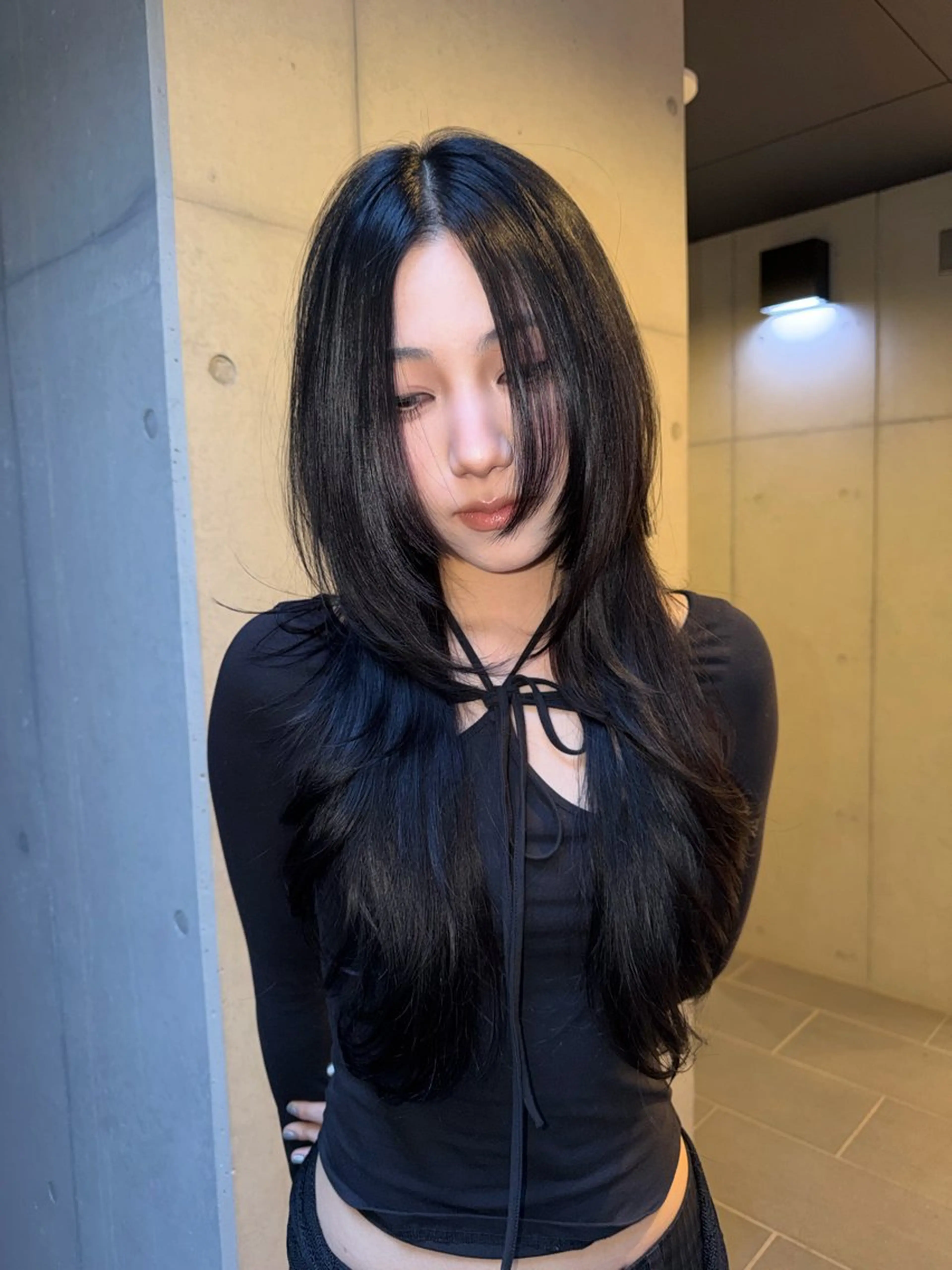 ロング カラー 顔まわりレイヤー ハッシュカット レイヤーカット カット ヘアカラー 似合わせウルフ/ レイヤー/山本祐輔のヘアスタイル