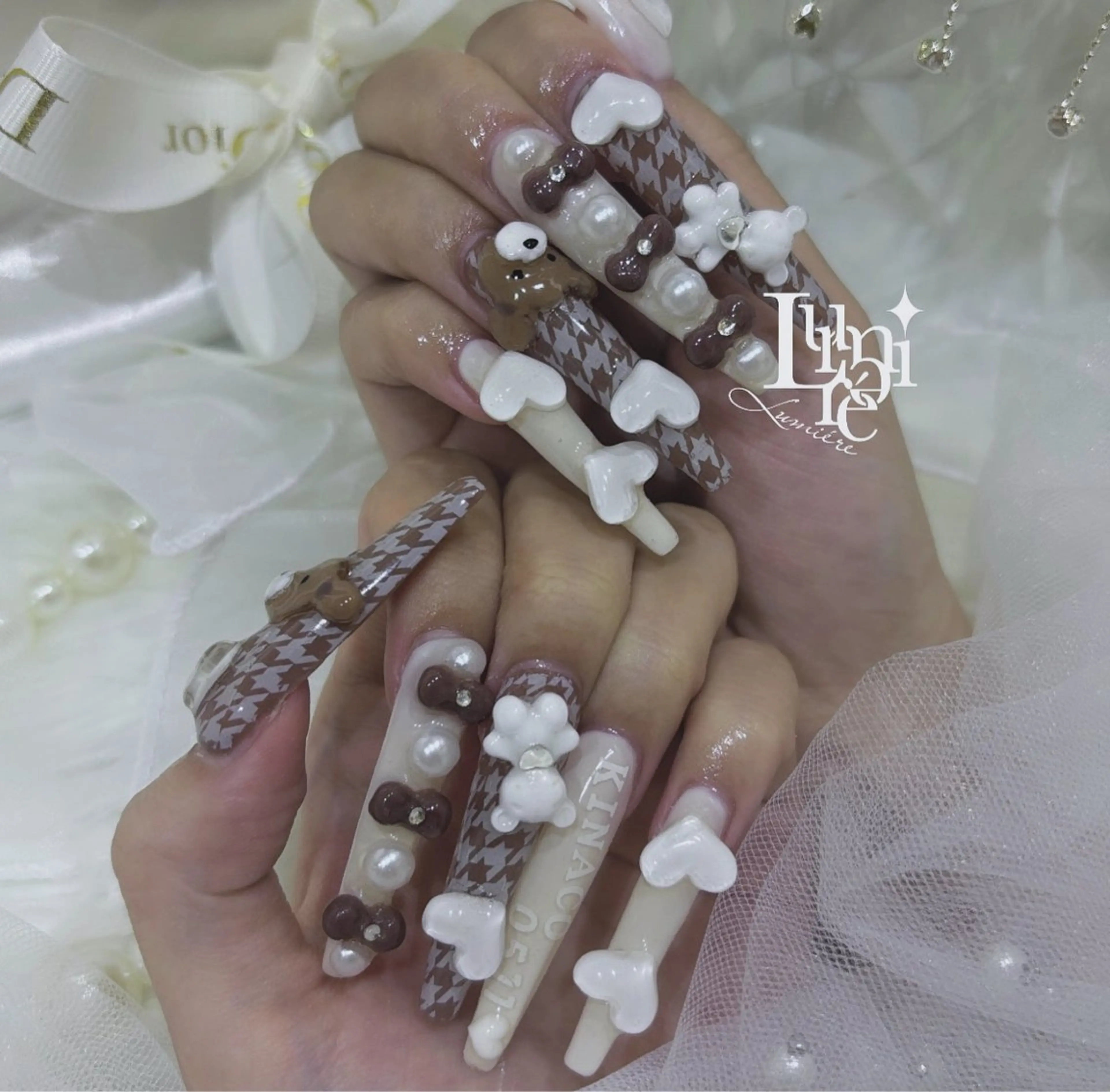 ネイル ロングネイル スーパーロングネイル ハンドネイル Lumière/ ロング/ワンホンのネイルデザイン