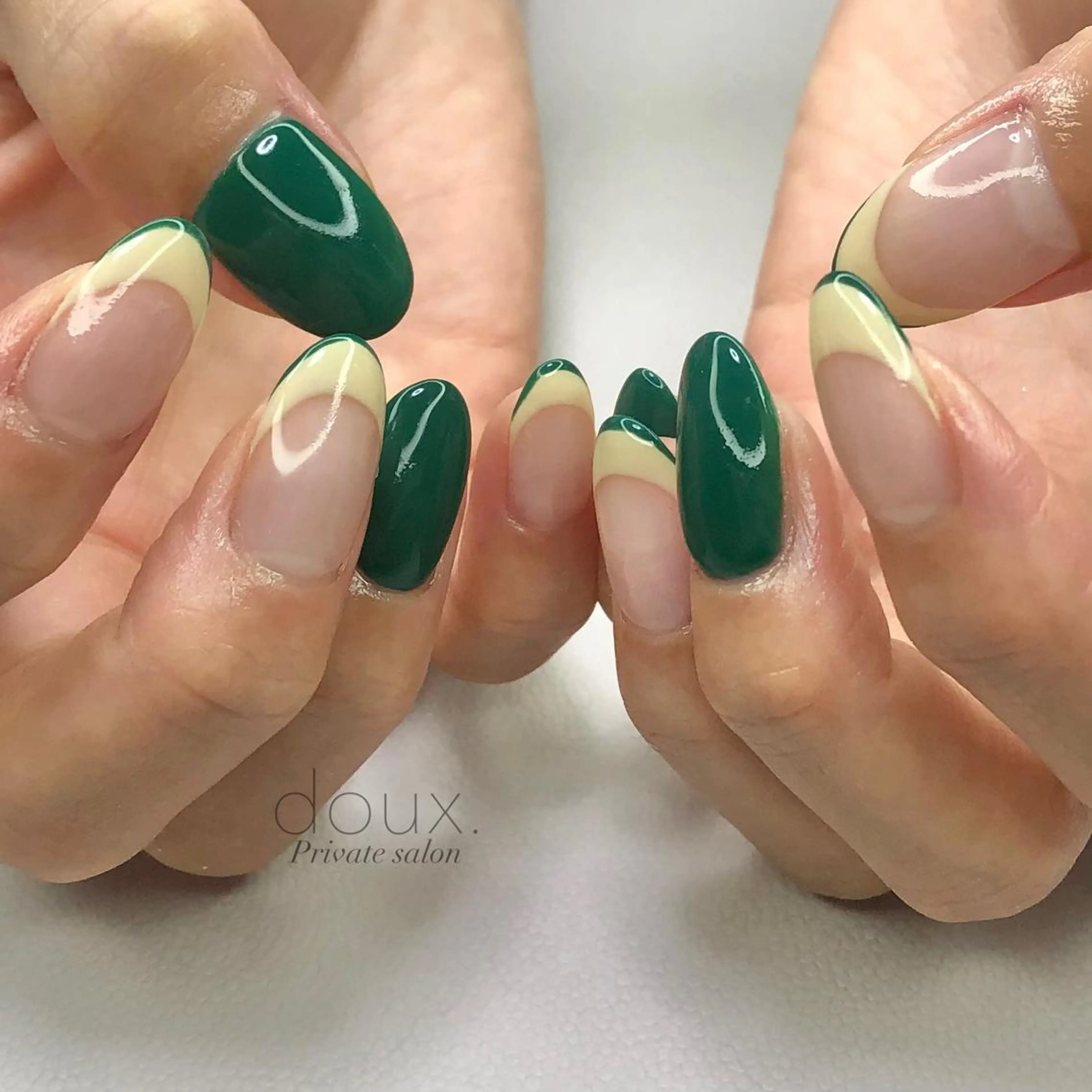 ネイル フレンチネイル doux. nailのネイルデザイン
