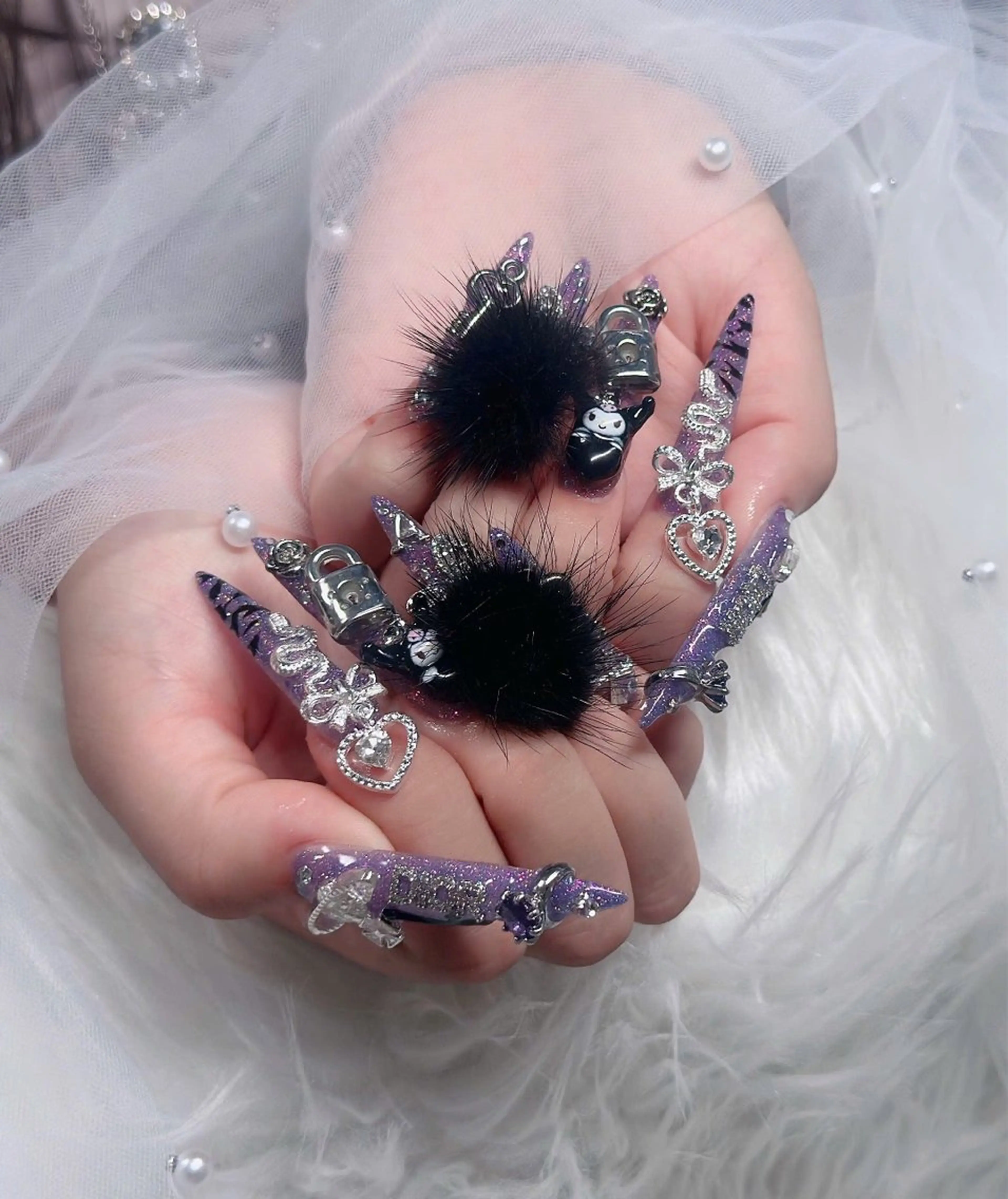 ネイル フレンチネイル ジェルネイル ハロウィン キラキラネイル 韓国ネイル ハンドネイル H.baby Nail Salonのネイルデザイン