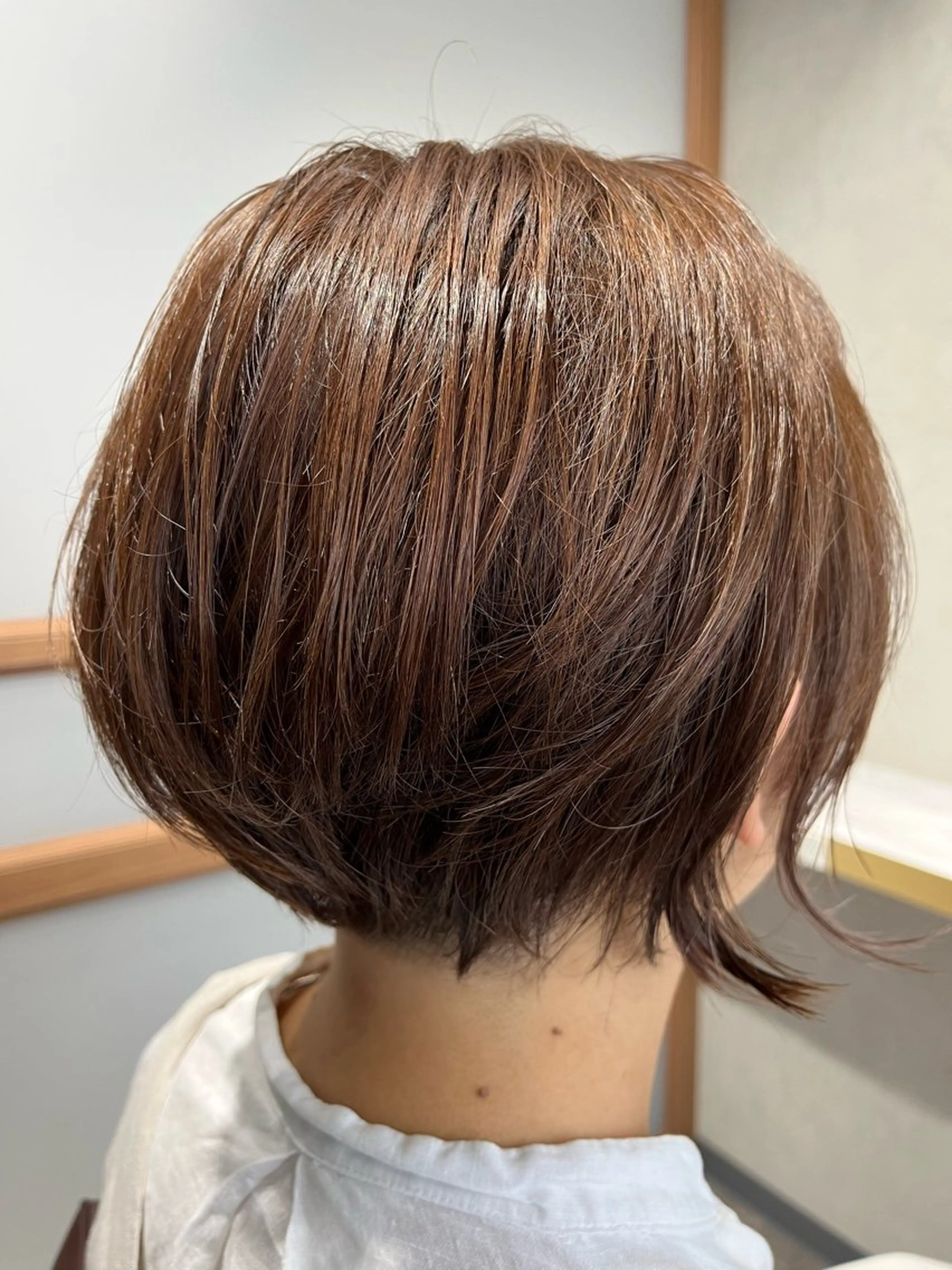 ショート 小松 真唯子のヘアスタイル